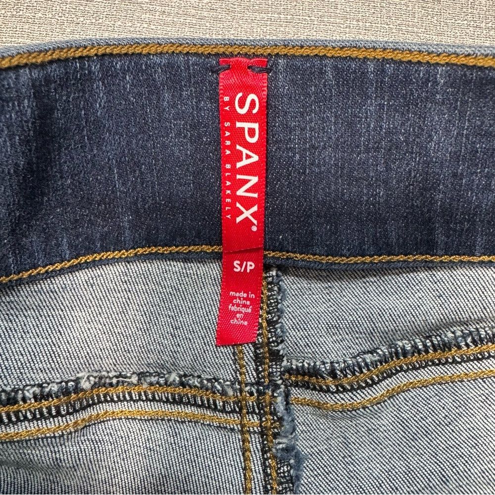 Spanx NWT New $128 Spanx Distressed Ankle Skinny Medium Wash Jean Size 28" / US 6 / IT 42 - 7 Thumbnail