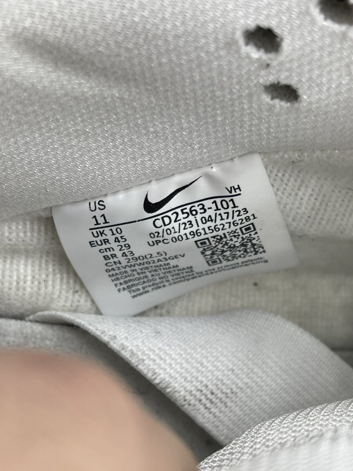 Nike Size 11 - Nike SB Dunk Low White Gum Size US 11 / EU 44 - 8 Thumbnail