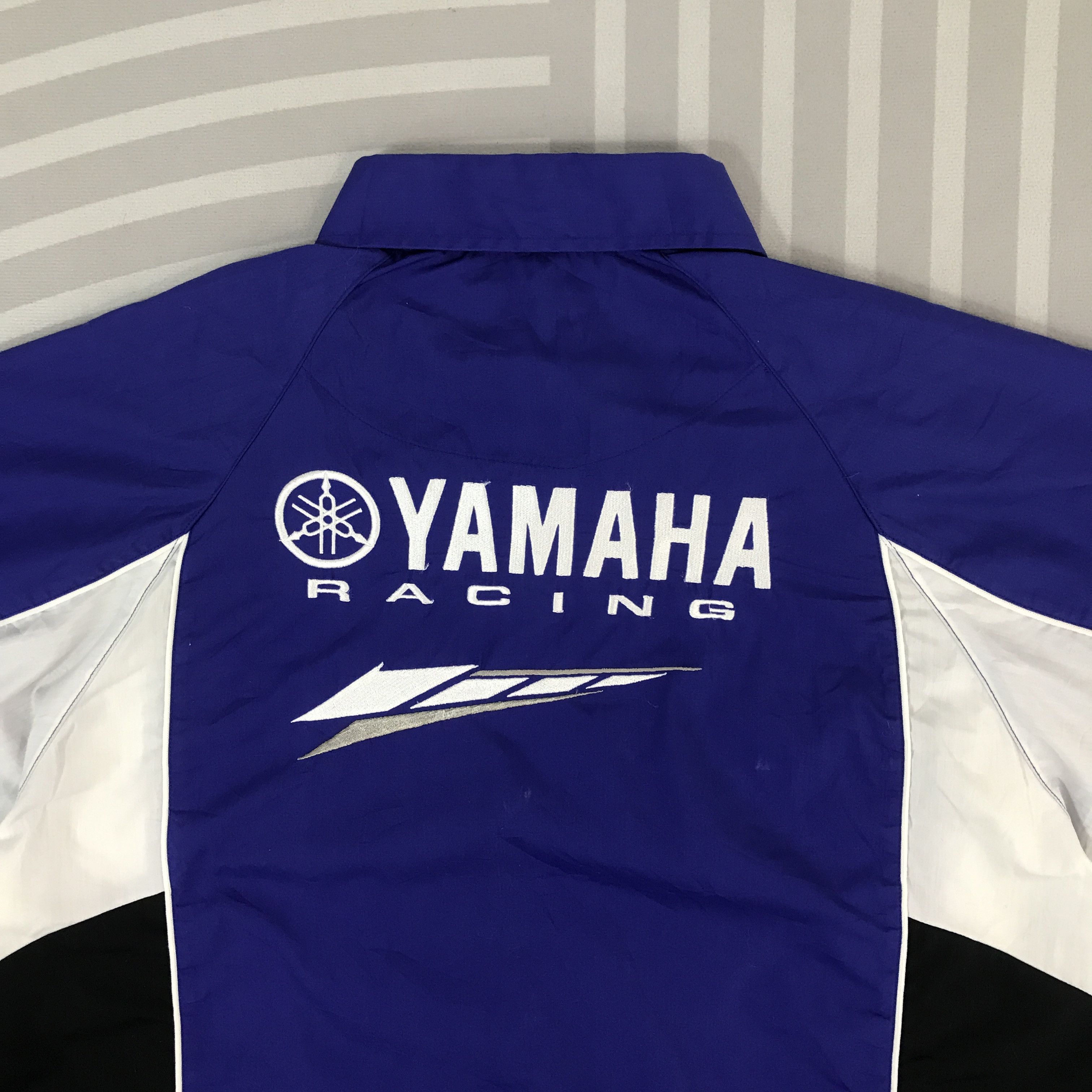 Japanese Brand × Yamaha Vintage Yamaha Racing Blue Yamaha Button up shirt Size US L / EU 52-54 / 3 - 4 Thumbnail