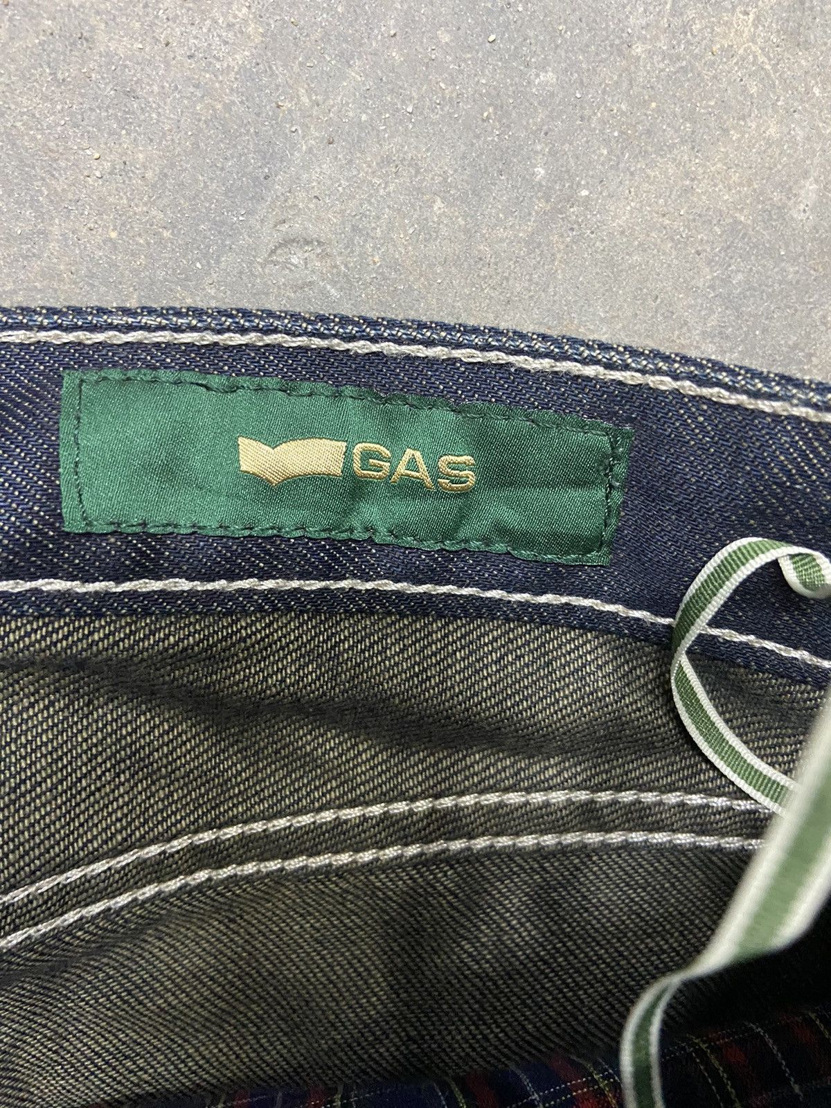 GAS Gas jeans Distressed beauty beast jeans Size US 38 / EU 54 - 13 Thumbnail