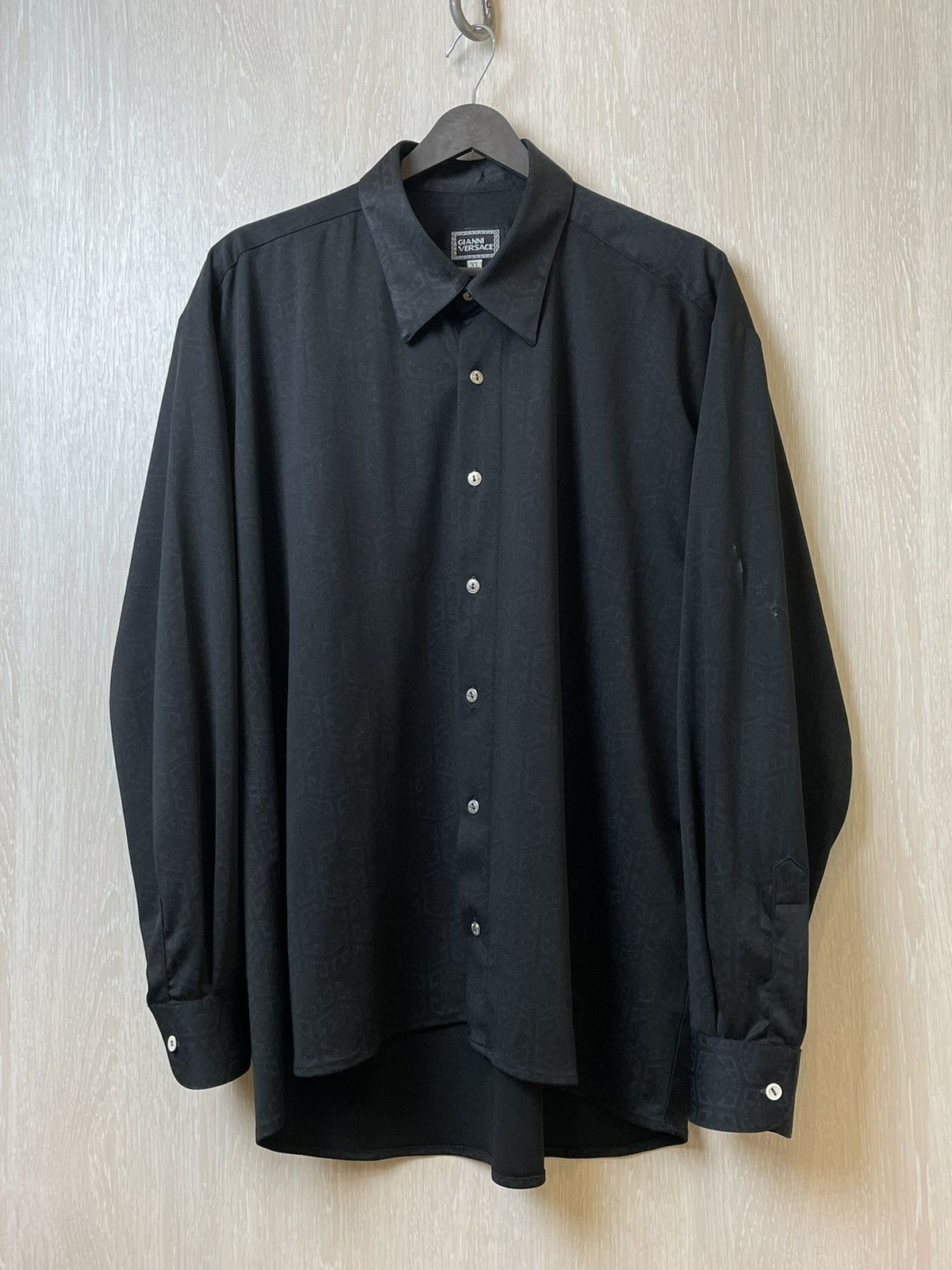 Versace × Vintage vintage 90s gianni versace black monogram button up shirt L Size US XL / EU 56 / 4 - 2 Thumbnail