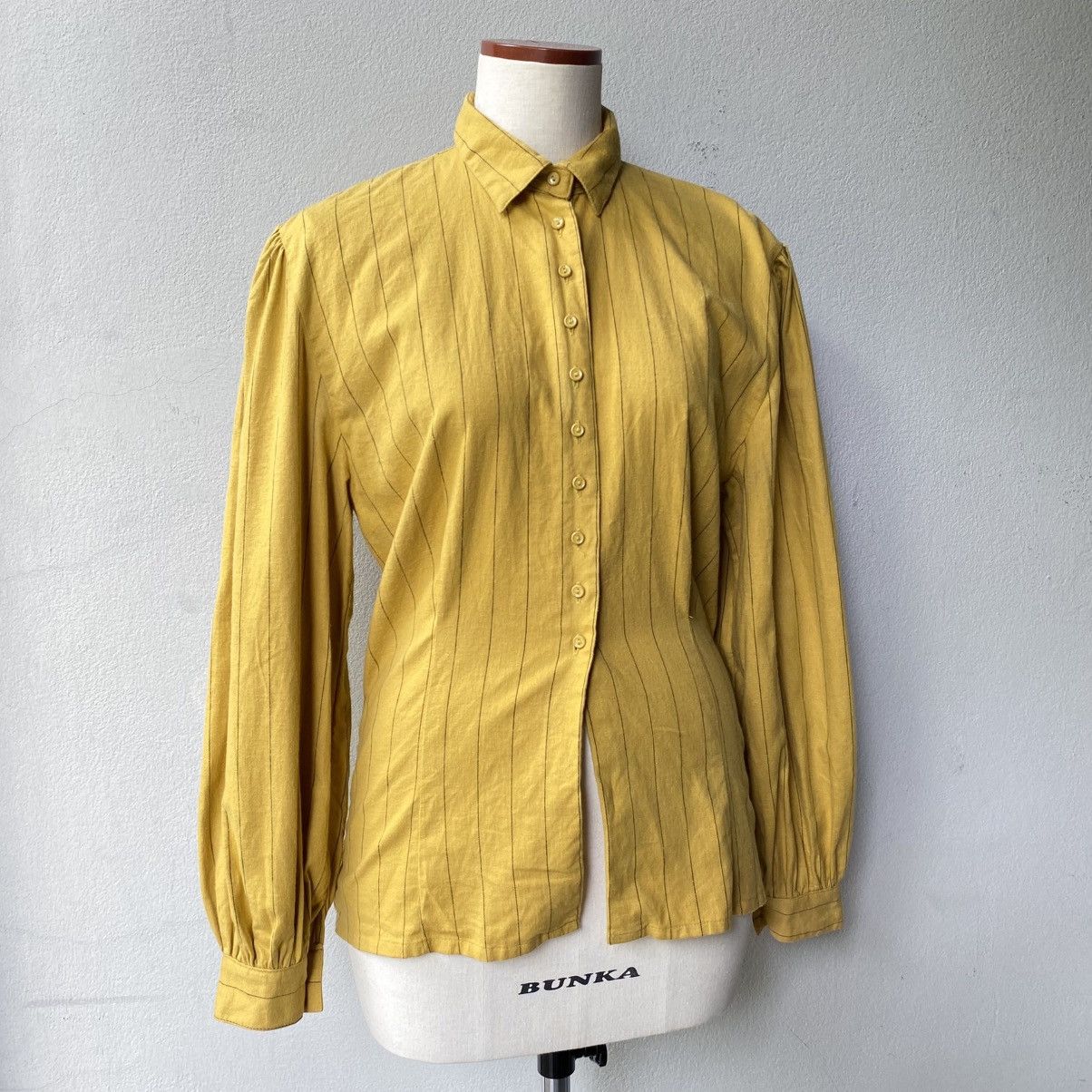 Norma Kamali Norma Kamali Yellow Stripe Soft Button Blouse Size M / US 6-8 / IT 42-44 - 1 Thumbnail