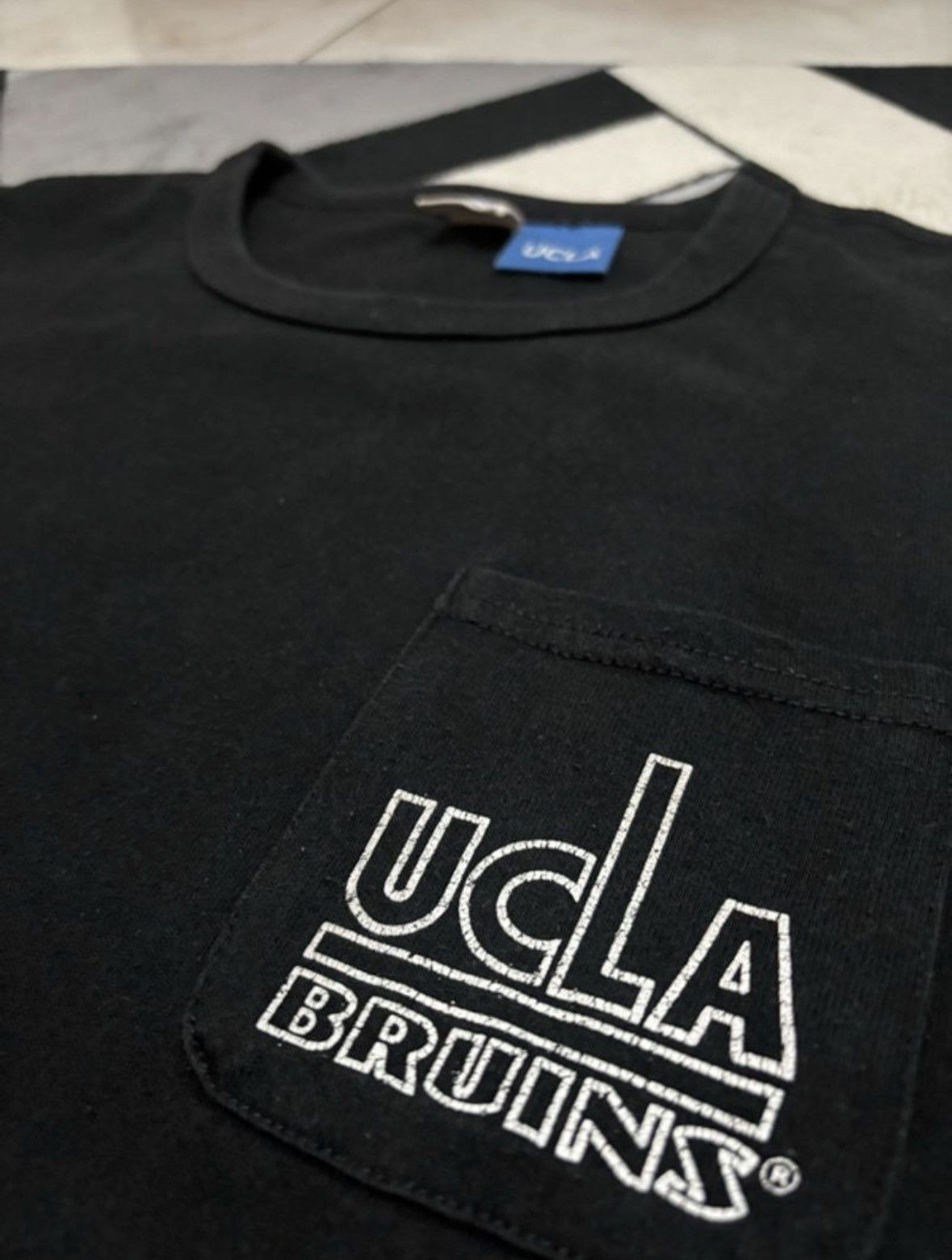 Champion champion UCLA Bruins Size US L / EU 52-54 / 3 - 3 Thumbnail