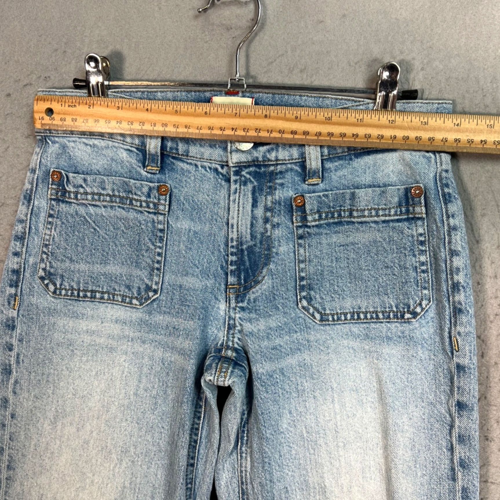 Alice + Olivia Alice + Olivia Jeans Womens Size 25 Wide-Leg Light Wash Denim Blue 5-Pocket Design Vintage No Shirt? Size 42" / US 20 - 6 Thumbnail