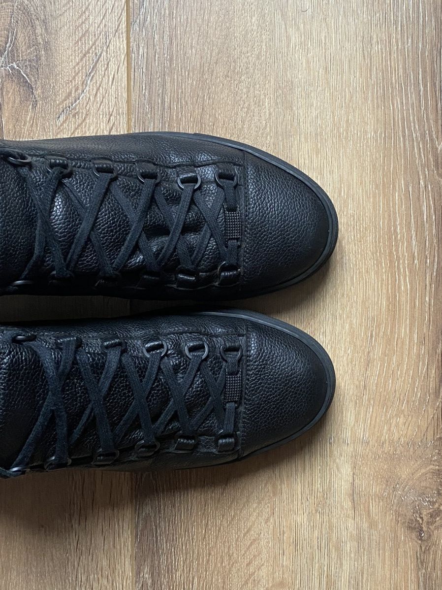 Balenciaga Balenciaga Arena Low Black Pebbled Leather – Size 42 (US9.5) Size US 9.5 / EU 42-43 - 9 Thumbnail