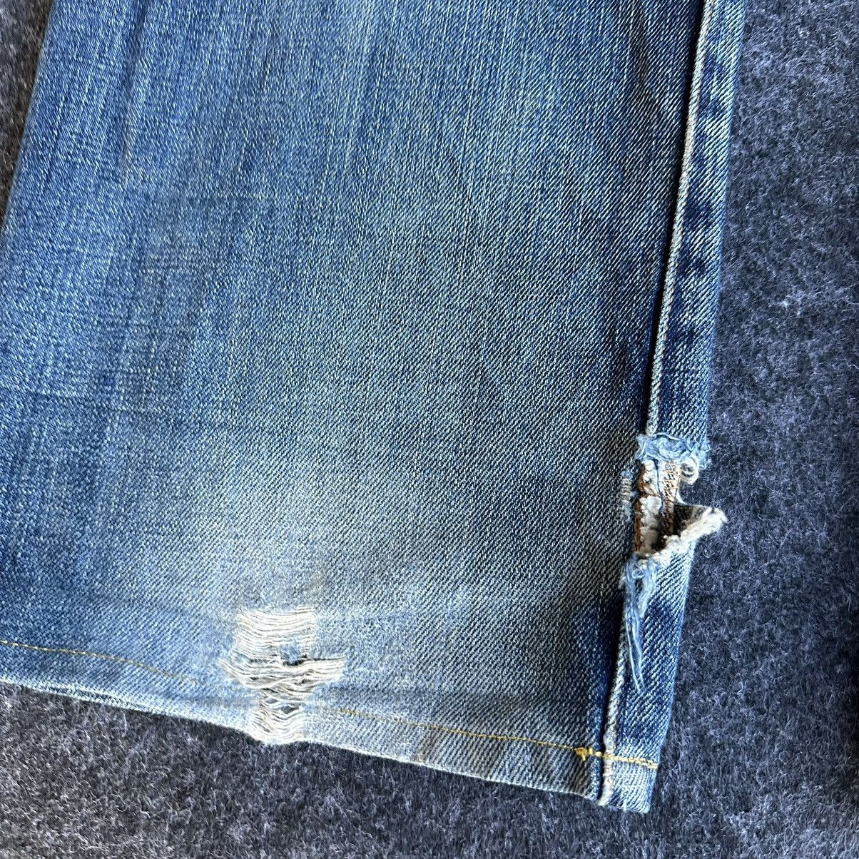 Calvin Klein Calvin Klein Italy Destroyed Faded Denim 34x30 D587 Size US 34 / EU 50 - 11 Thumbnail