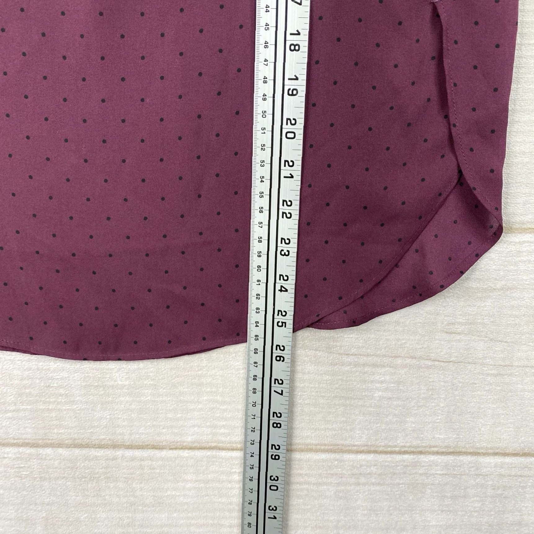 Banana Republic VINTAGE Banana Republic Women XS Top Burgundy Polka Dot Short Sleeve Classic Preppy Size XS / US 0-2 / IT 36-38 - 5 Thumbnail