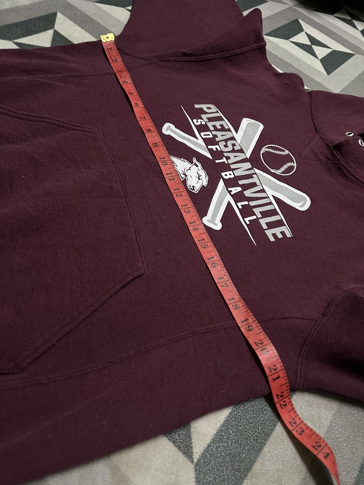 Russell Athletic Vintage 90s Pleasanville softball pullover hoodie Size US M / EU 48-50 / 2 - 5 Thumbnail