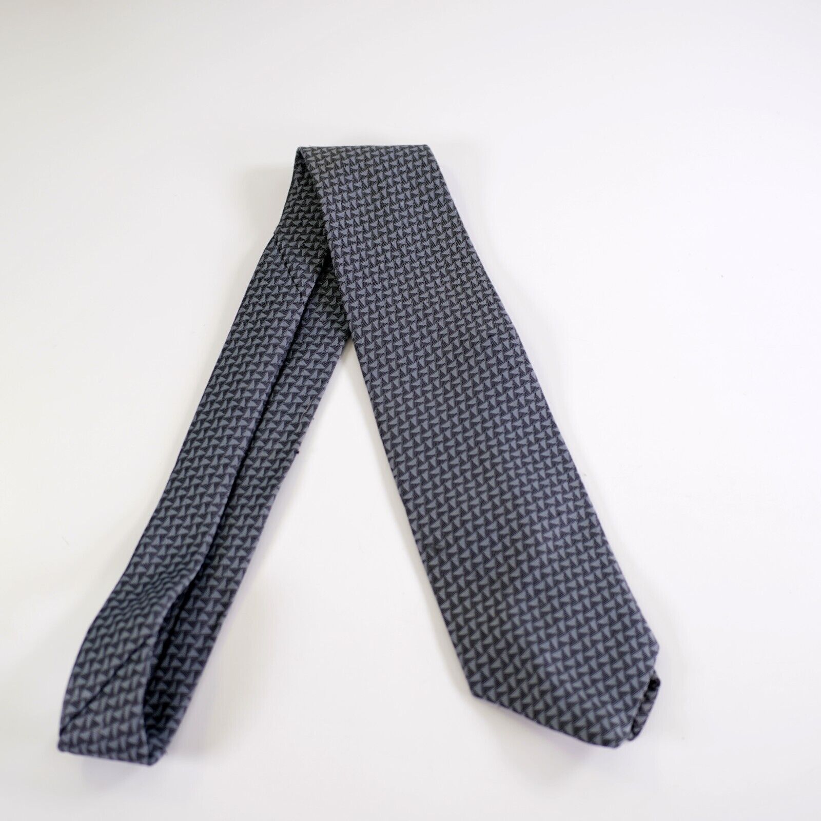 Designer The Men's Store Gray Silk Geometric Polyester Tie Size ONE SIZE - 6 Thumbnail