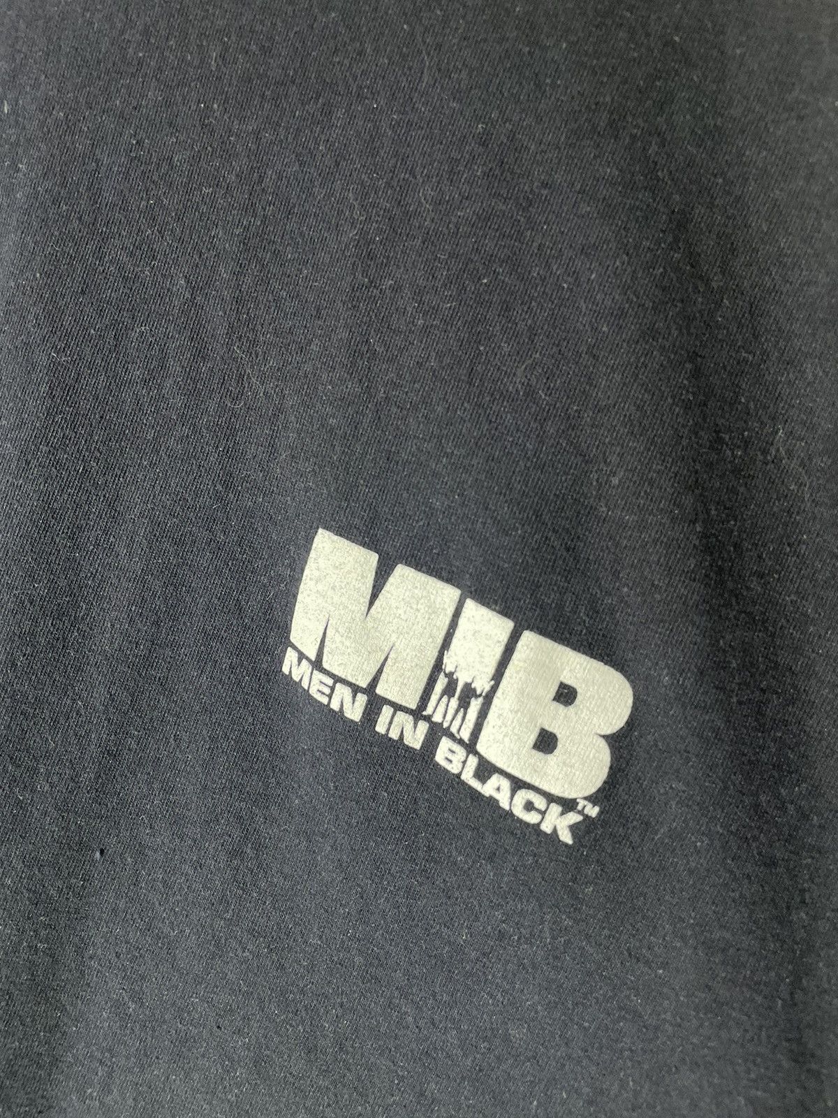 Vintage Men In Black 1998 vintage rare promo T shirt Size US L / EU 52-54 / 3 - 4 Thumbnail