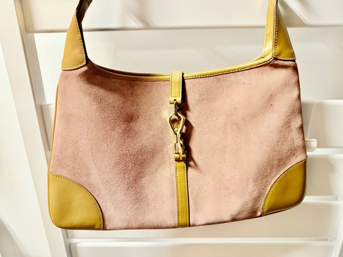 Gucci Gucci Jackie Vintage Handbag in Pink Suede with Bamboo Handl Size ONE SIZE - 4 Thumbnail