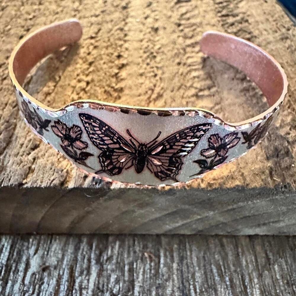 Other Boho Copper Diamond Cut Elegant Butterfly Cuff Bracelet ,Gif Size ONE SIZE - 4 Thumbnail