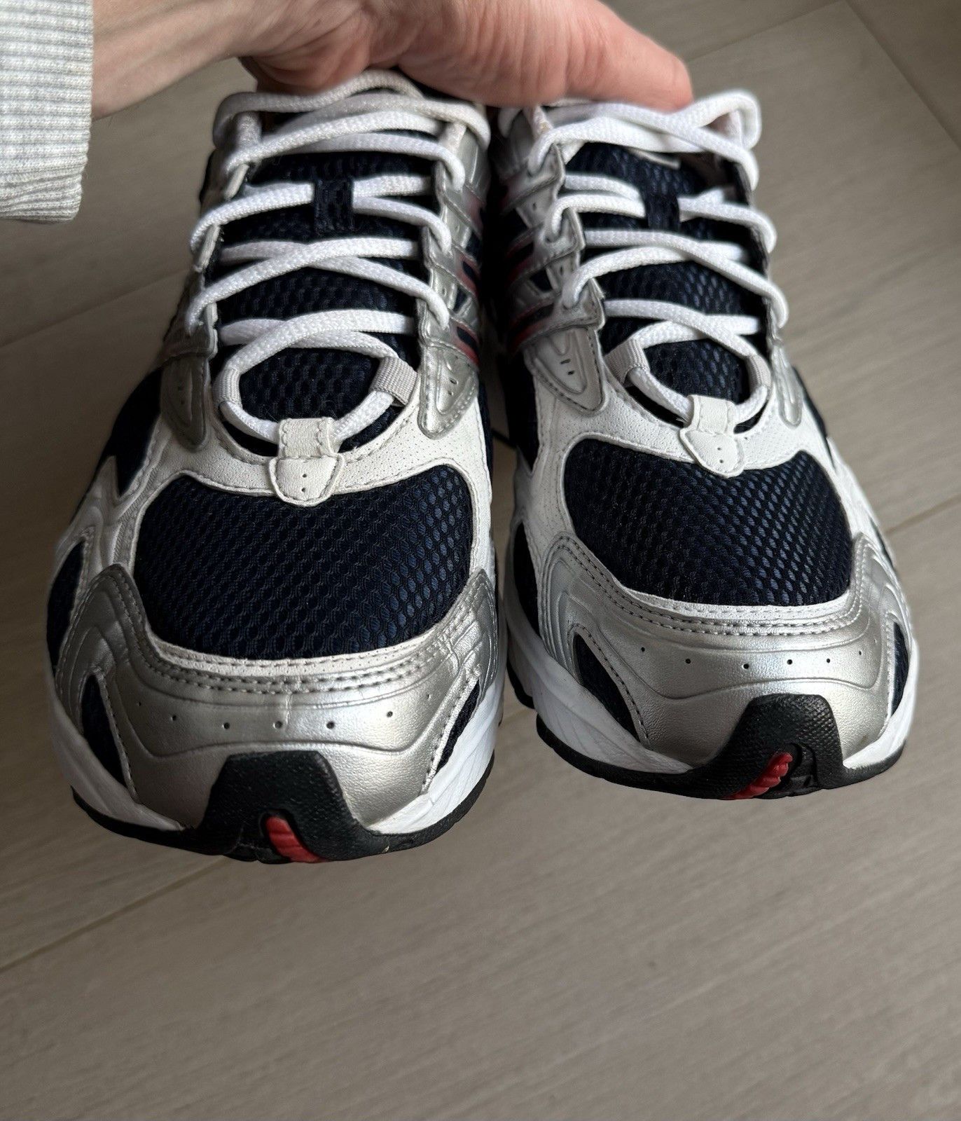 Adidas Vintage 2005 Adidas Running Shoes Mens Sneakers Trainers Size US 10 / EU 43 - 7 Thumbnail