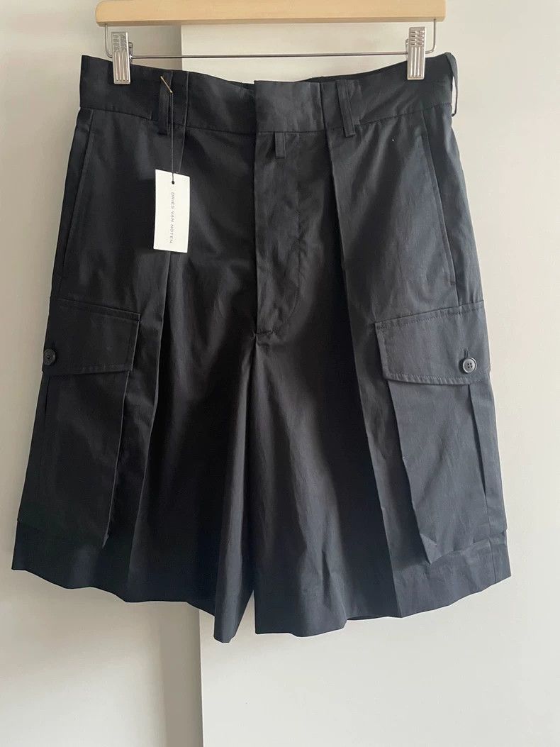 【24SS】DRIES VAN NOTEN｜Piers Bis Shorts Piers Bis Short in Black – SVRN
