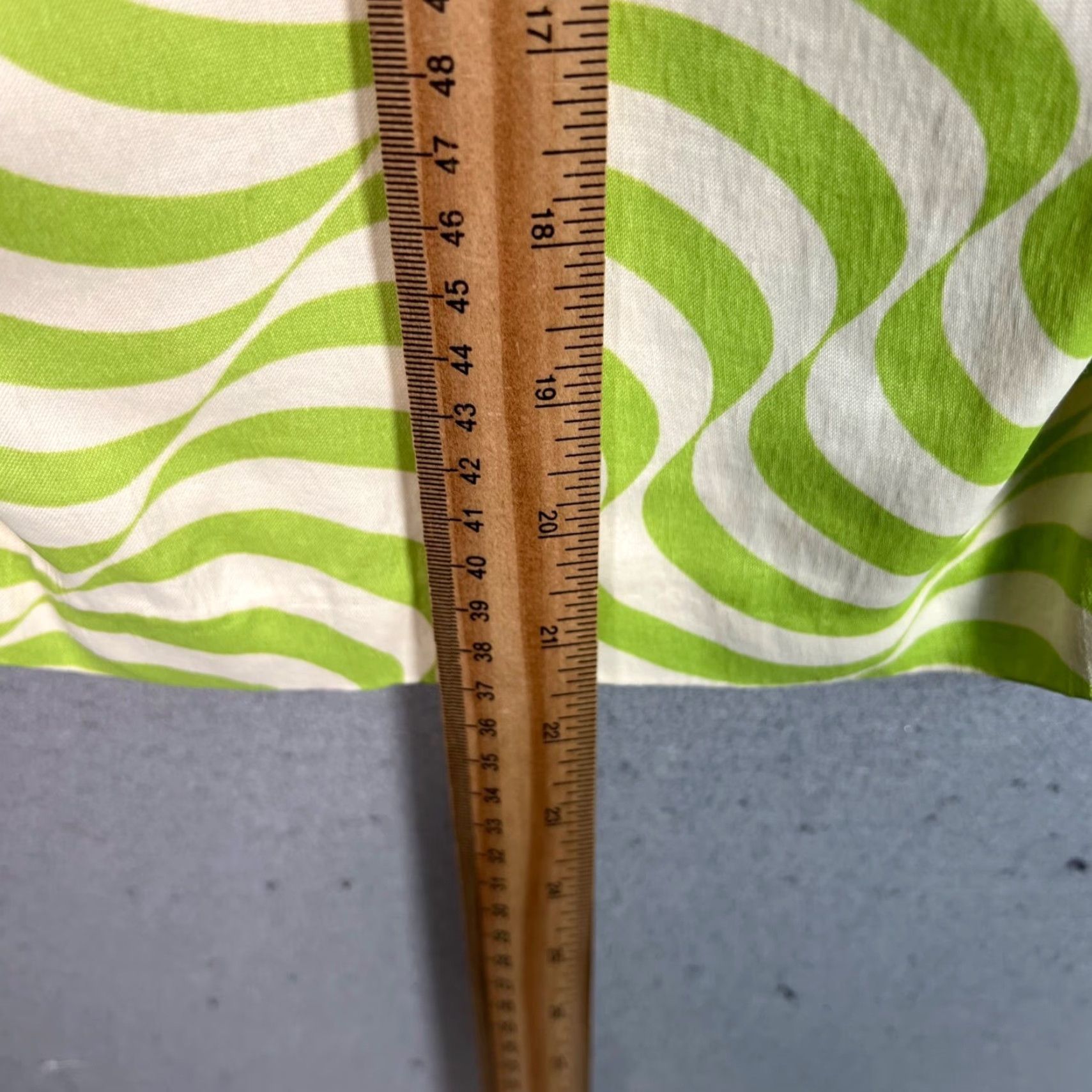Zara VINTAGE Zara Lime Green & White Swirl Halter Mini Dress Women Small Viscose & Elastane Size S / US 4 / IT 40 - 6 Thumbnail