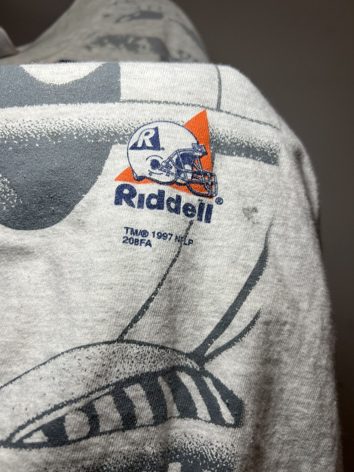 Riddell Vintage 1997 Chicago Bears Riddell Graphic Tee Size US XXL / EU 58 / 5 - 2 Thumbnail