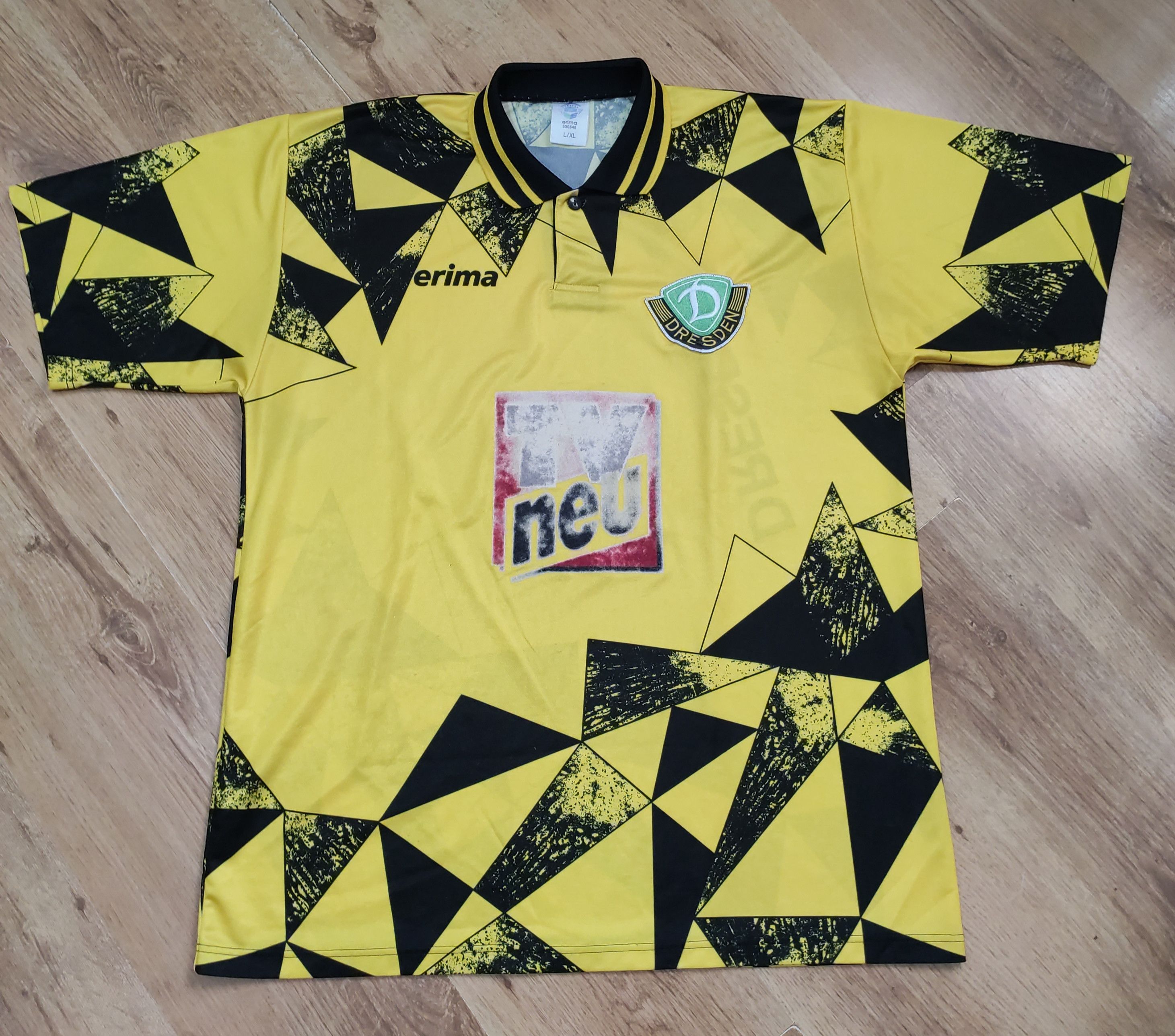 image of Dynamo Dresden 1994 Jersey Erima Size L/xl in Yellow, Men's