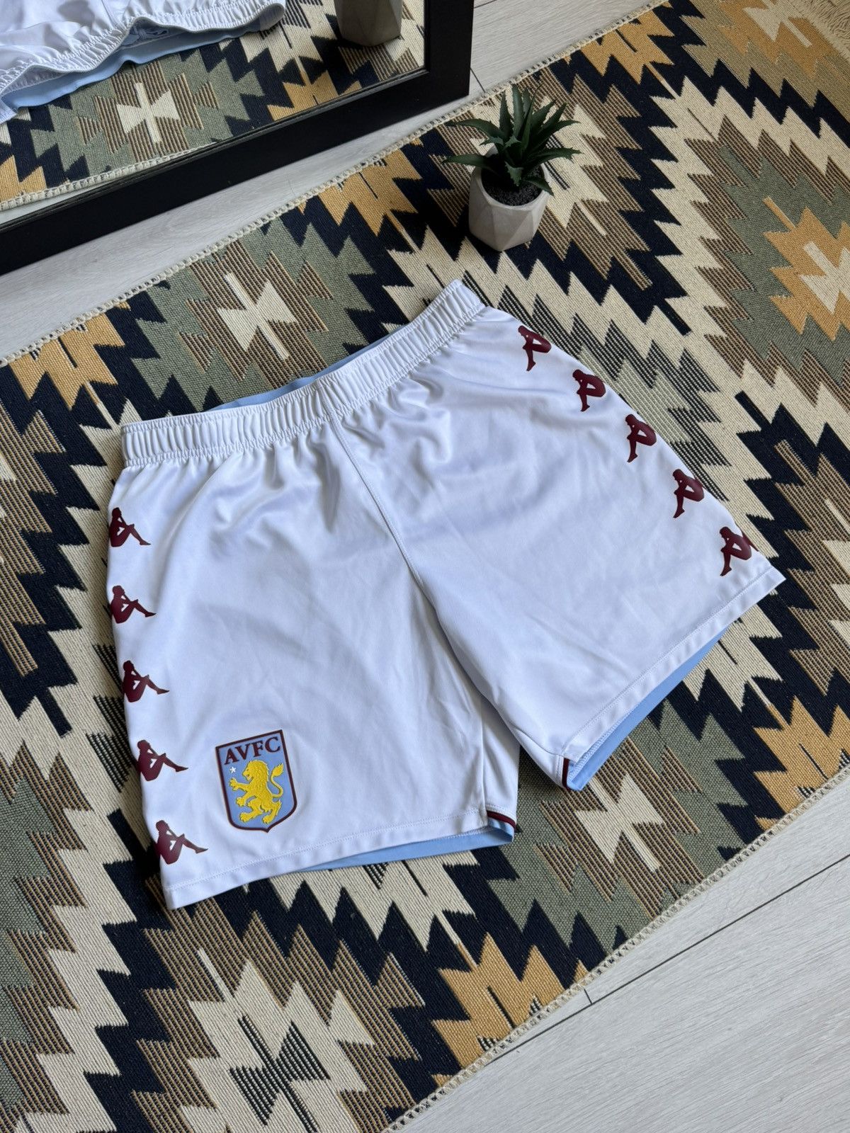 Kappa Kappa Aston Villa 2021/22 Lampass Logo Soccer Shorts Size US 34 / EU 50 - 3 Thumbnail