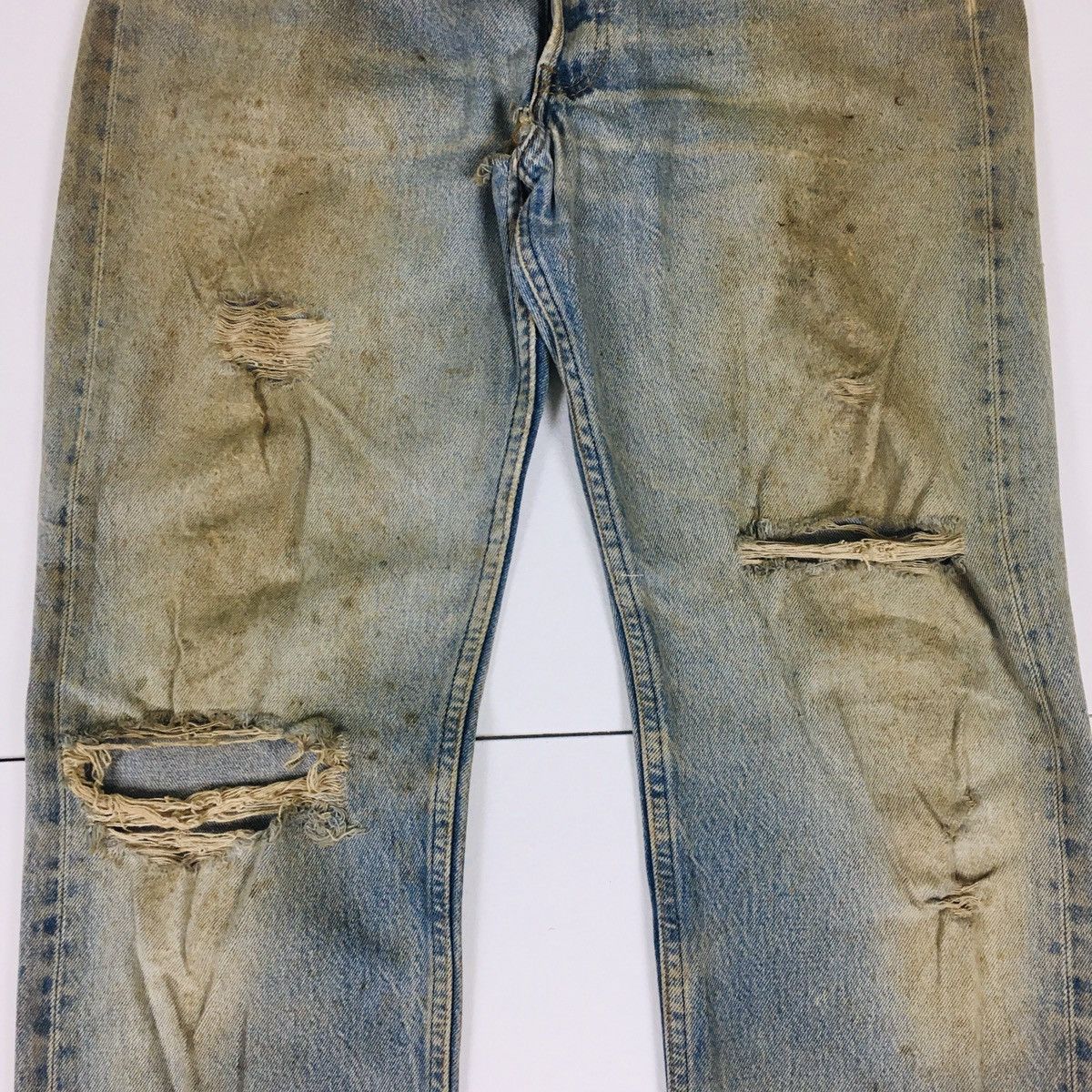 Levi's Vintage Clothing Vintage Levi’s 501xx Distress Size US 35 - 3 Thumbnail