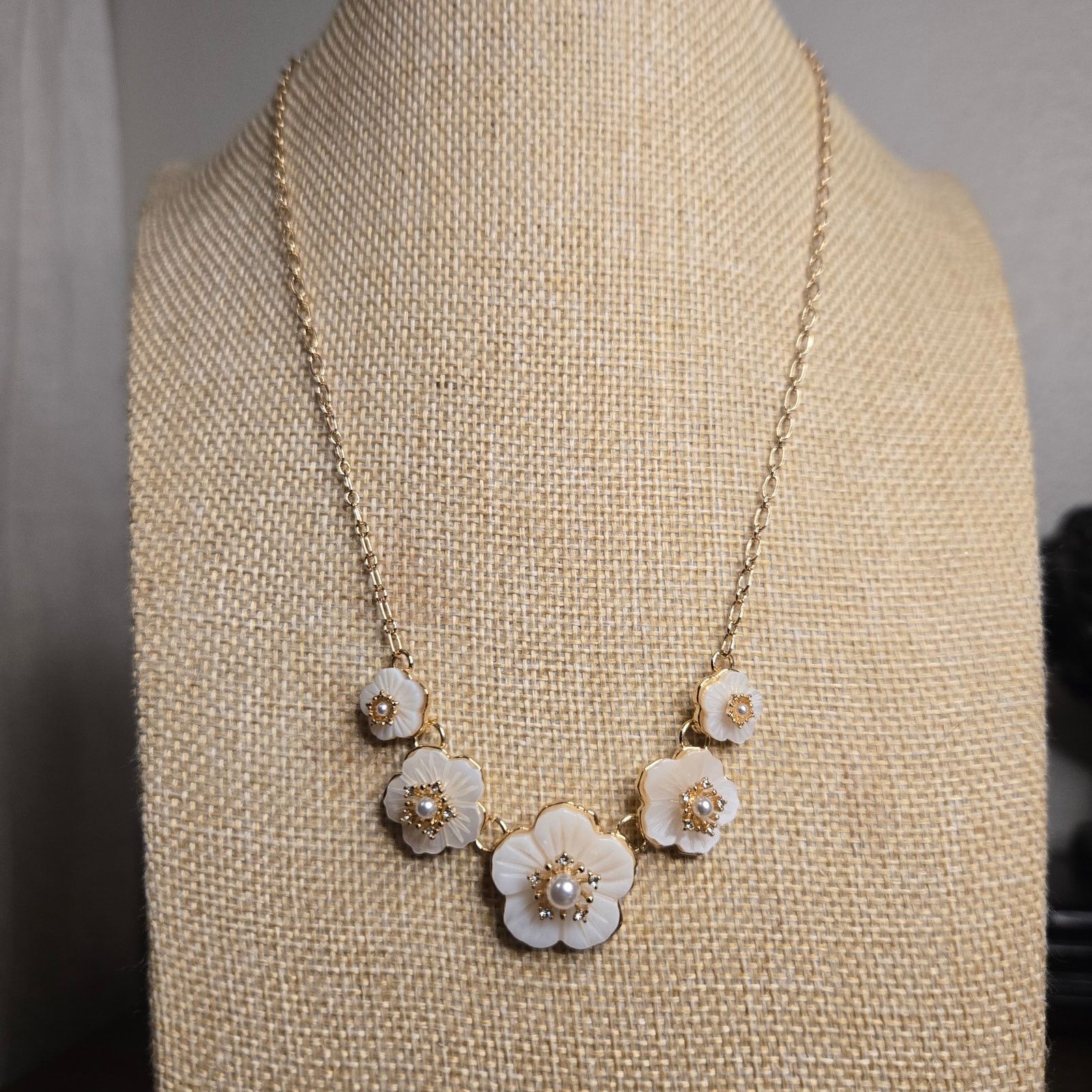 Pearled Ivory Gold Tone Ivory Floral Statement Necklace Spring Estate Glam Size ONE SIZE - 1 Thumbnail