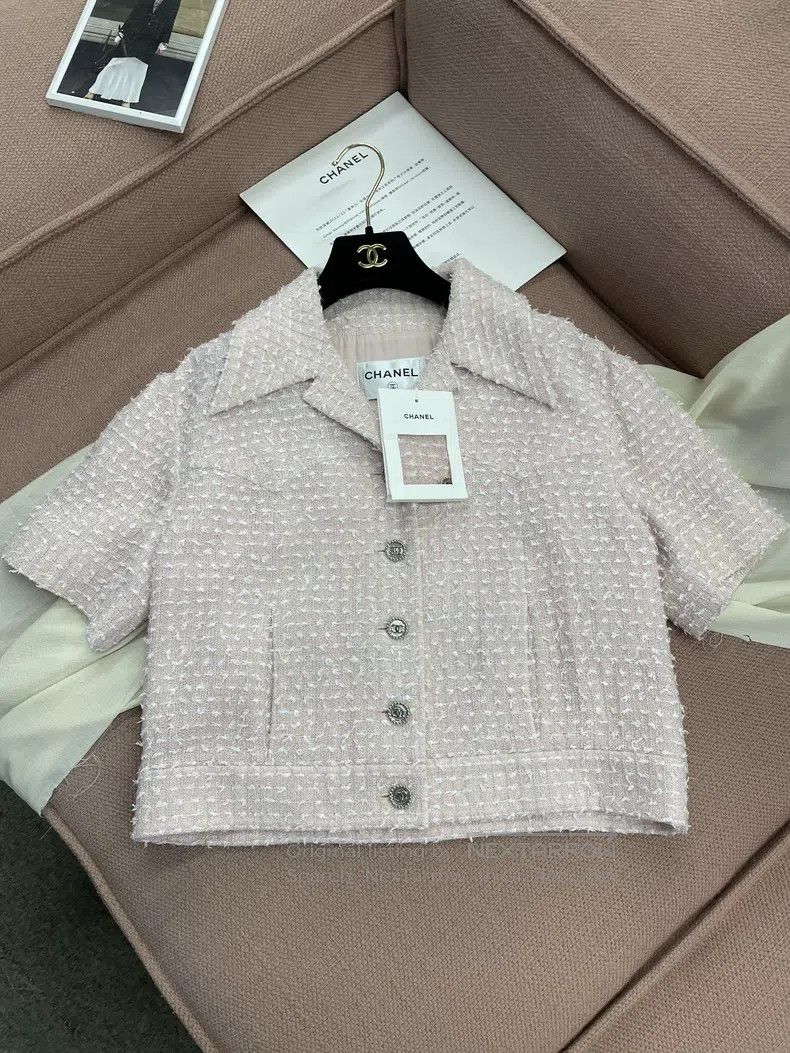 Chanel Chanel 24P light pink lapel short-sleeved jacket Size M / US 6-8 / IT 42-44 - 1 Thumbnail