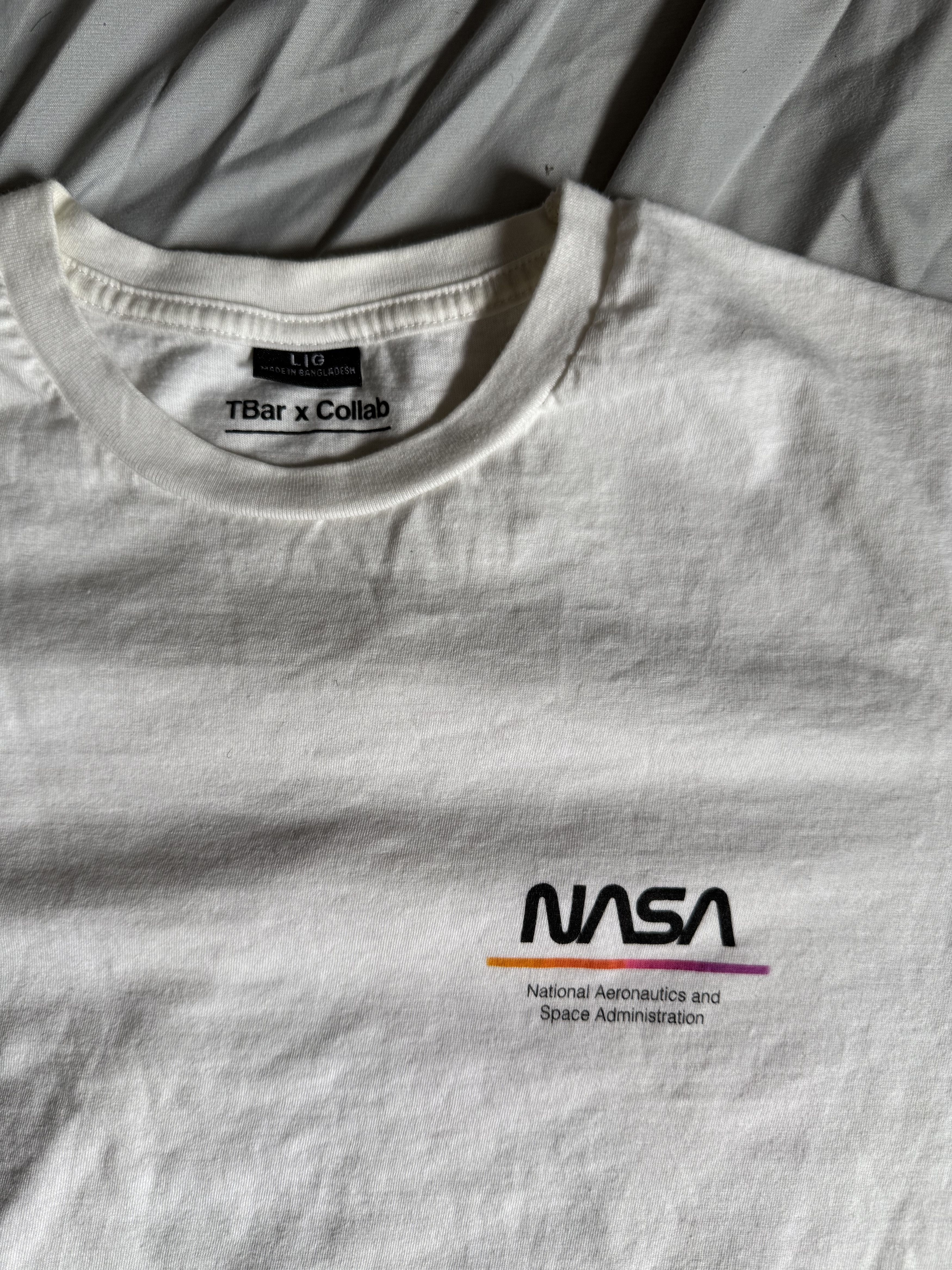 NASA TBar X Collab Nasa Men's Graphic T-Shirt L (feels like S/M) Size US M / EU 48-50 / 2 - 4 Thumbnail