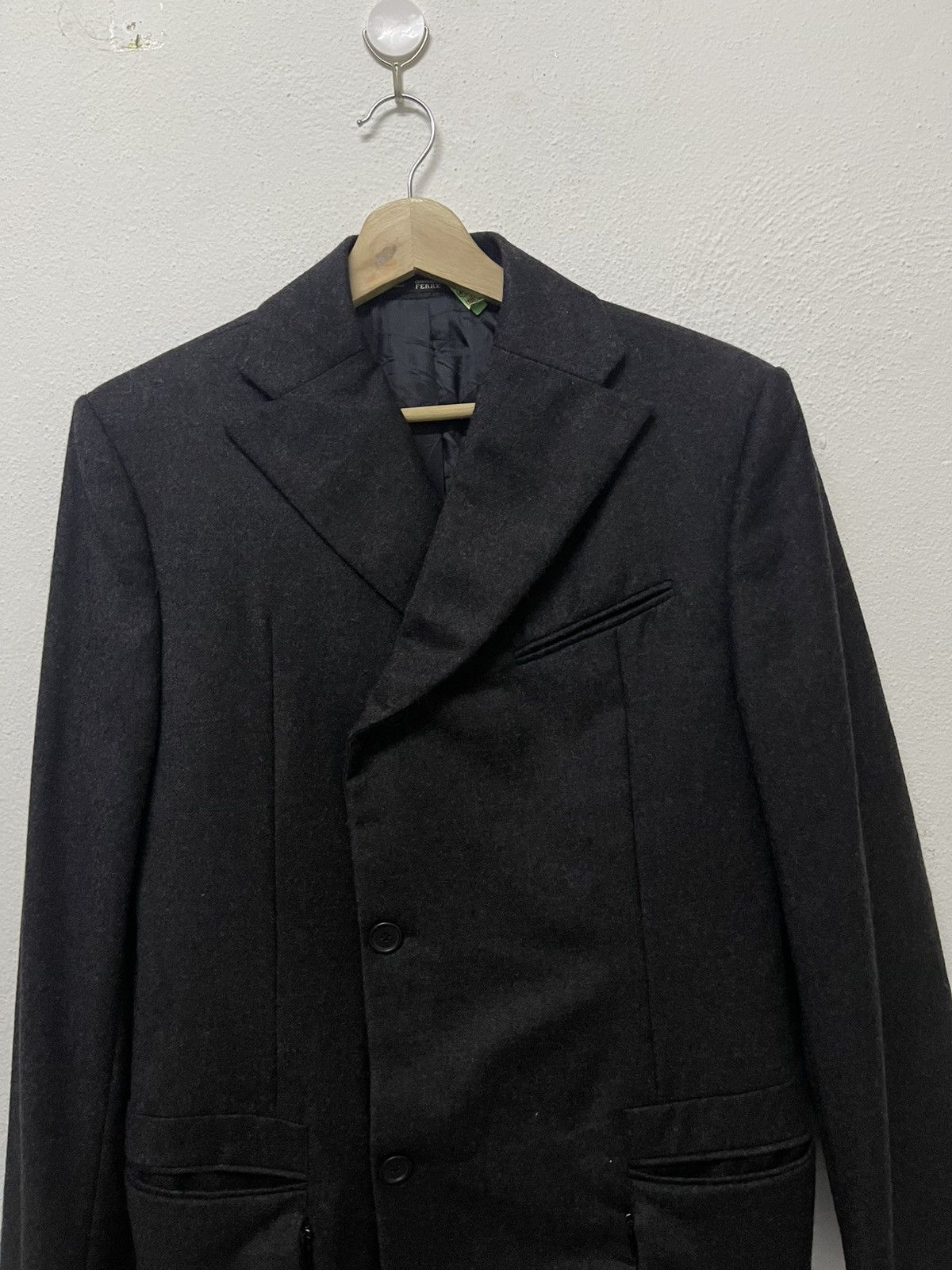 Gianfranco Ferre 1990s GIANFRANCO FERRE DOUBLE BREAST WOOL COAT RAYON LINEN Size US M / EU 48-50 / 2 - 8 Thumbnail