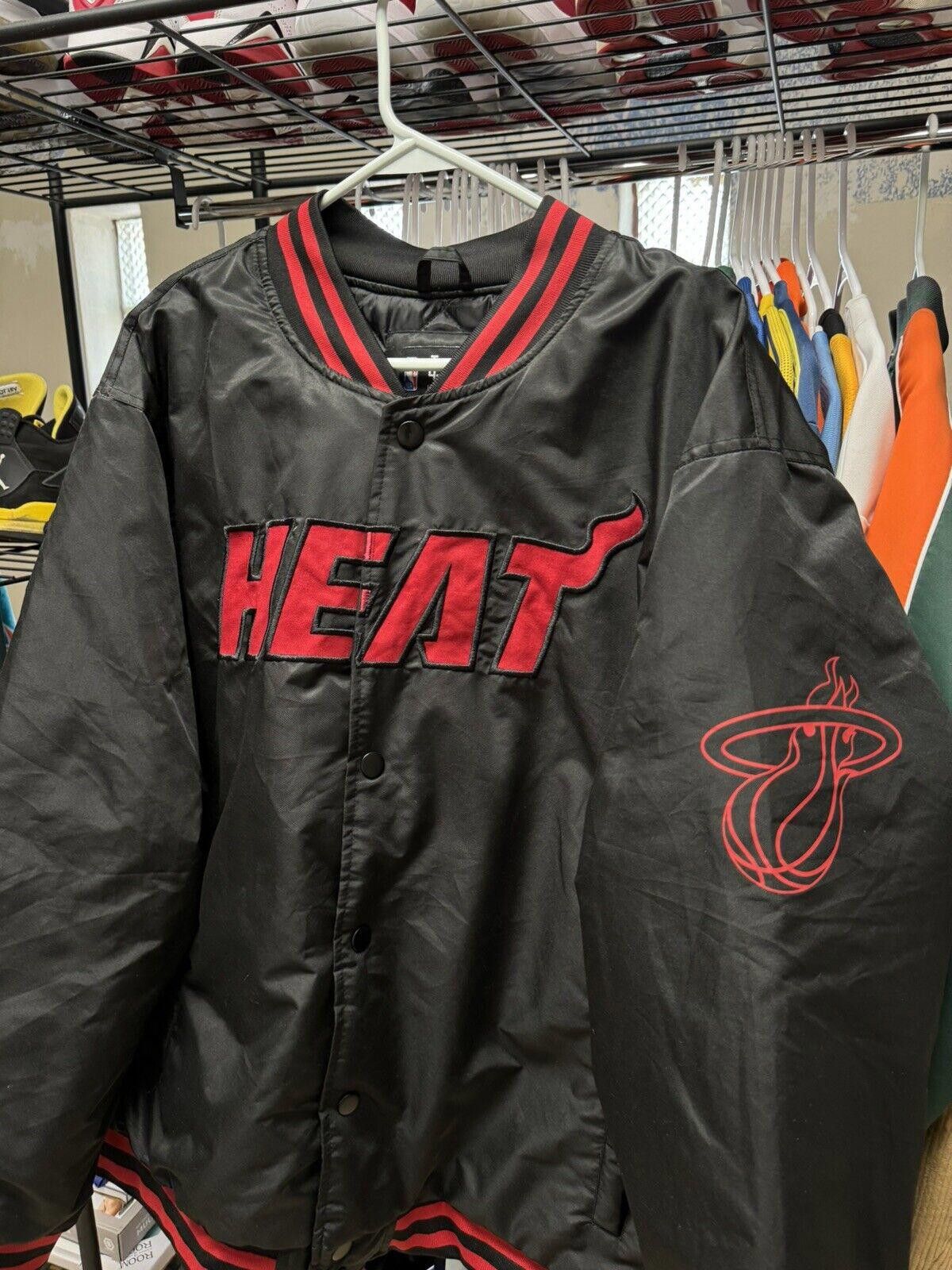 NBA NBA Miami Heat Ultra Game Jacket Size US XXL / EU 58 / 5 - 2 Thumbnail