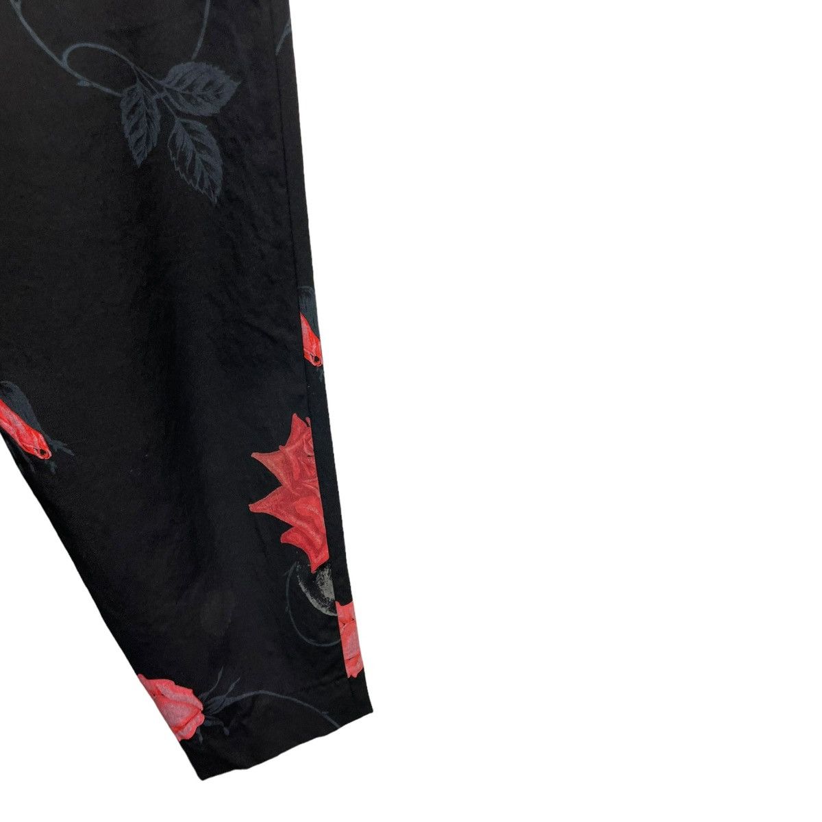 Yohji Yamamoto Yohji Yamamoto skull rose trousers Size US 30 / EU 46 - 3 Thumbnail