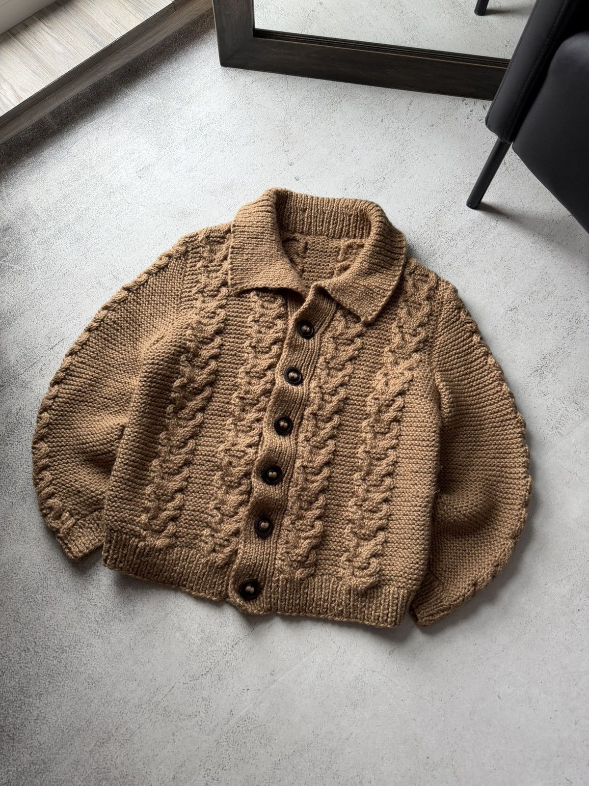 Handmade Hand Made Vintage Brown Button Heavy Sweater Cardigan Size US L / EU 52-54 / 3 - 3 Thumbnail