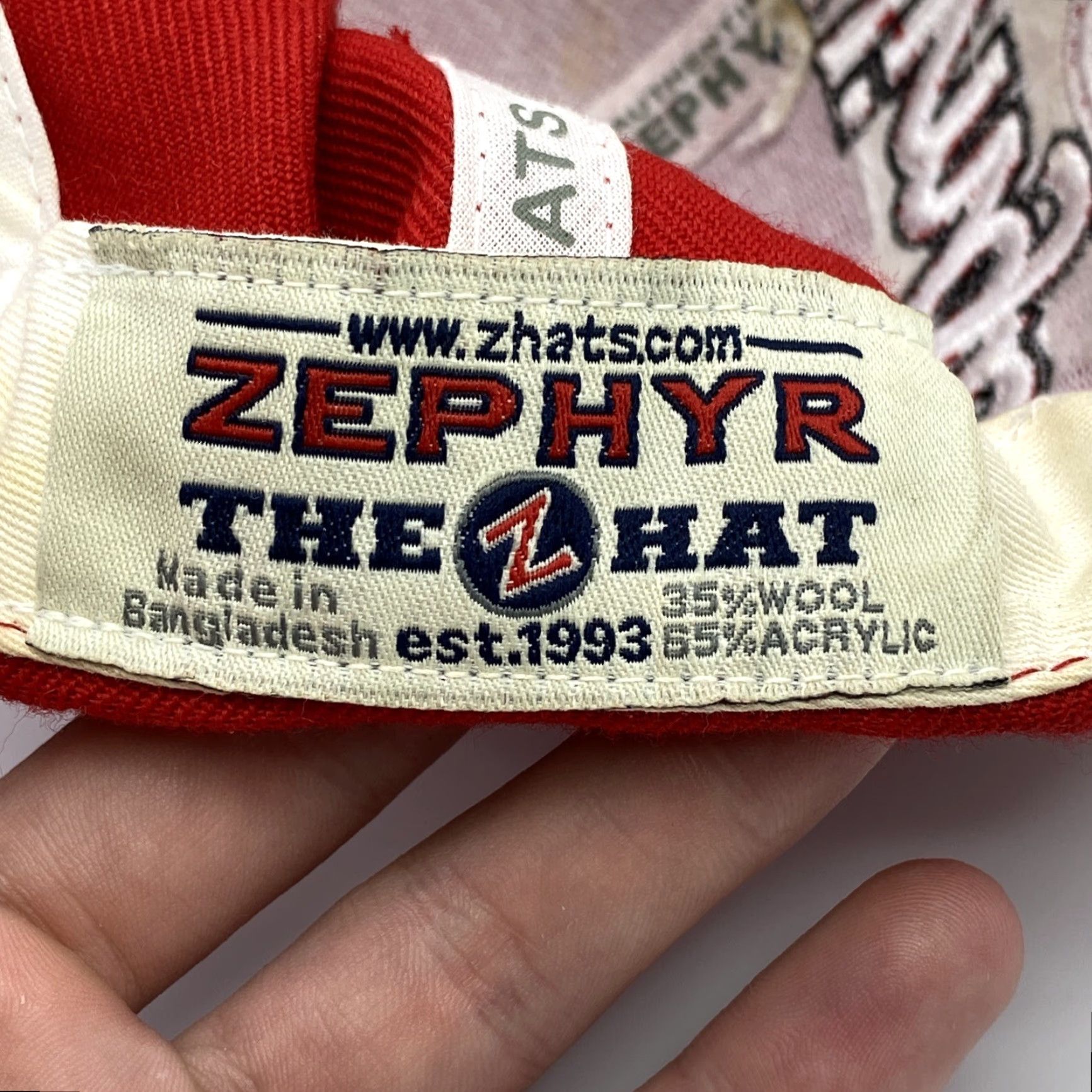 Zephyr VINTAGE Zephyr DETROIT RED WINGS Hat Snapback White Red Flat Brim Mens Cap One Size 90s Concert Casual Men’s Size ONE SIZE - 7 Thumbnail