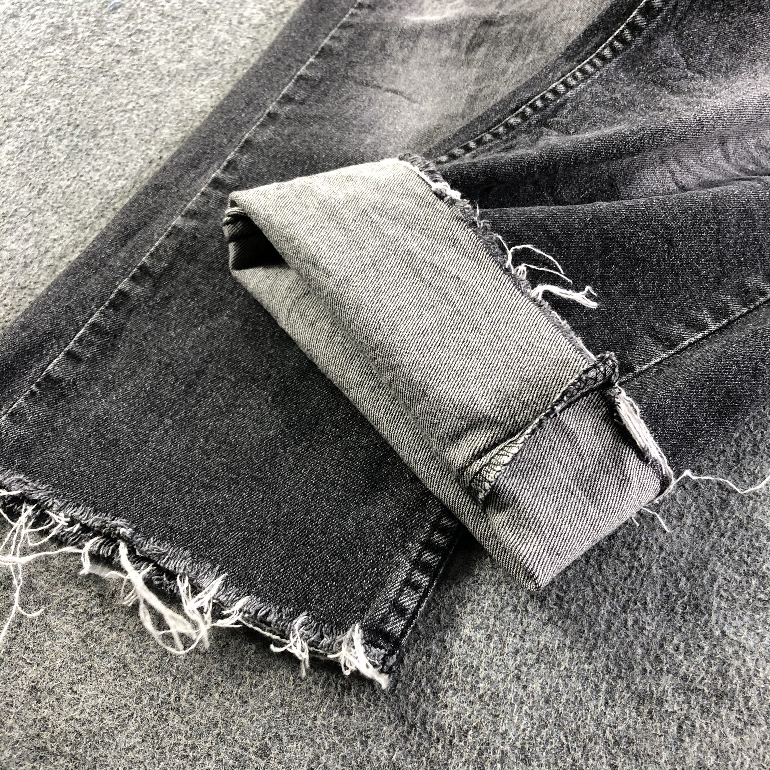 Levi's Vintage Levis 505 Jeans-J3430 Size US 35 - 7 Thumbnail