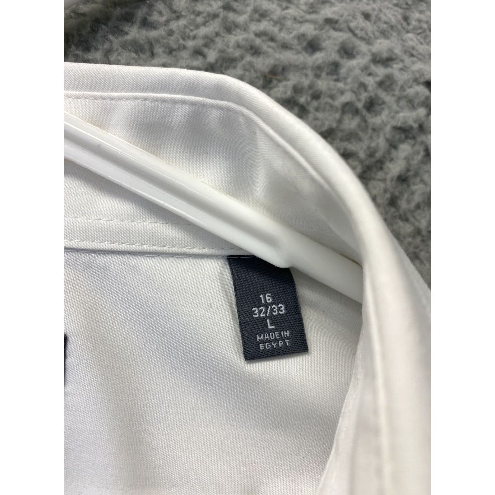 Arrow Arrow Shirt Mens White Slim Casual Button Down Collar/97-11 Regular 16 32/33 Cotton Button-Up Pockets All Seasons Men Treated 4-Season Vintage No Size US L / EU 52-54 / 3 - 5 Thumbnail