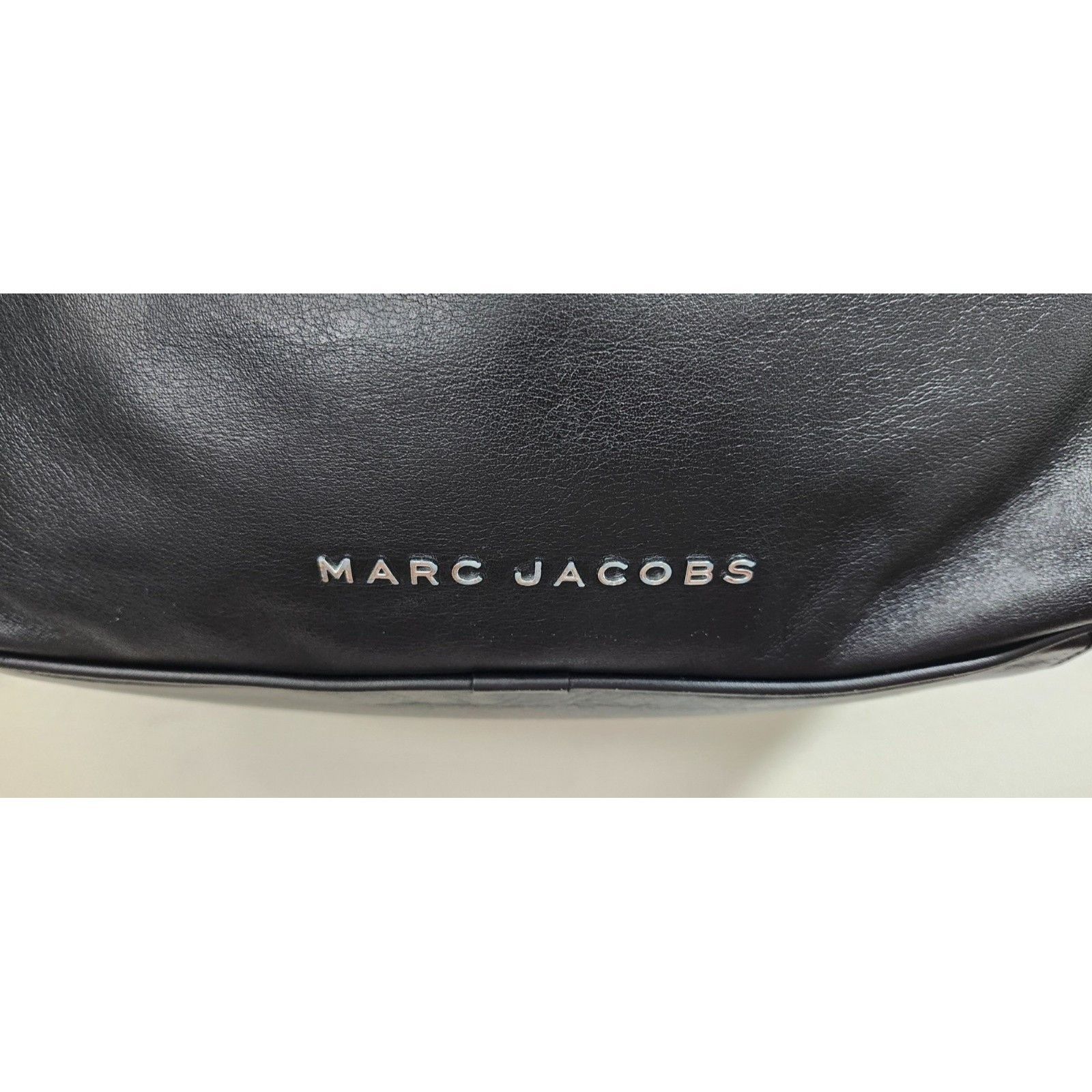 Marc Jacobs MARC JACOBS THE TEMPO LEATHER HOBO SHOULDER BAG BLACK Size ONE SIZE - 5 Thumbnail