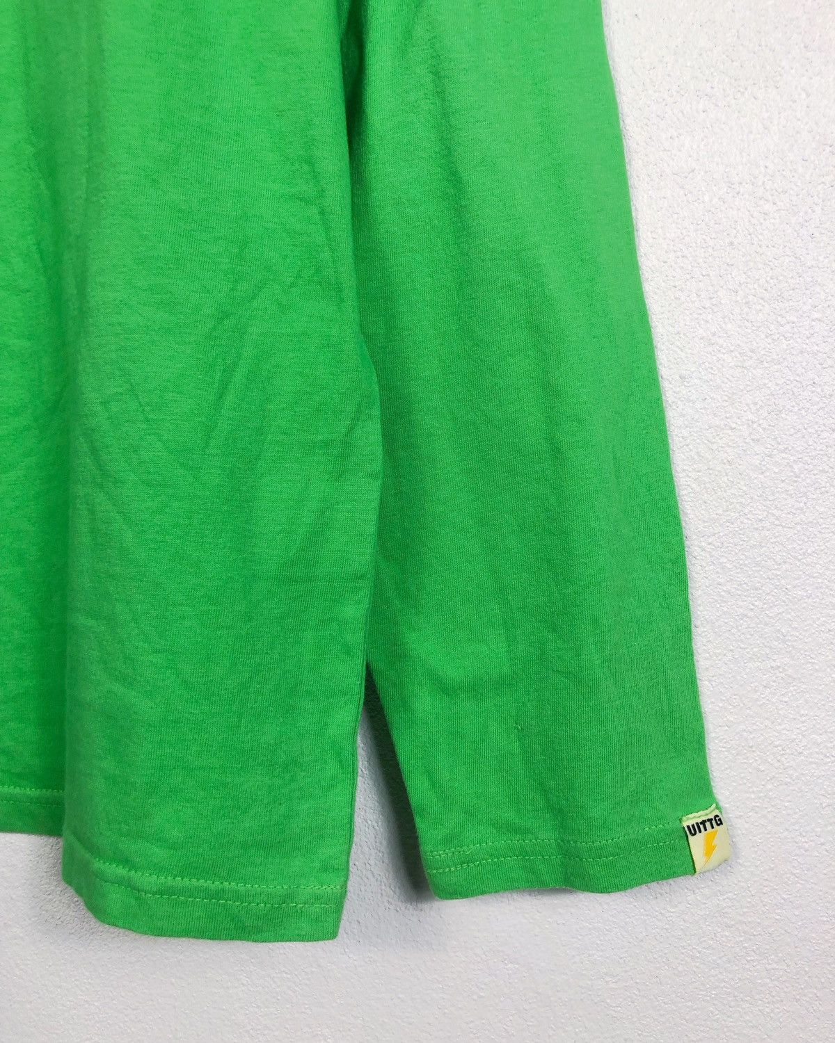 Japanese Brand Rare Uittg Baby World Famous Monkey LS Tee Size US M / EU 48-50 / 2 - 6 Thumbnail