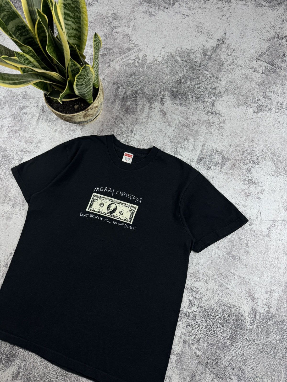 Supreme Supreme Merry Christmas Dollar SS21 Art Hip Hop T Shirt Tee Size US M / EU 48-50 / 2 - 3 Thumbnail