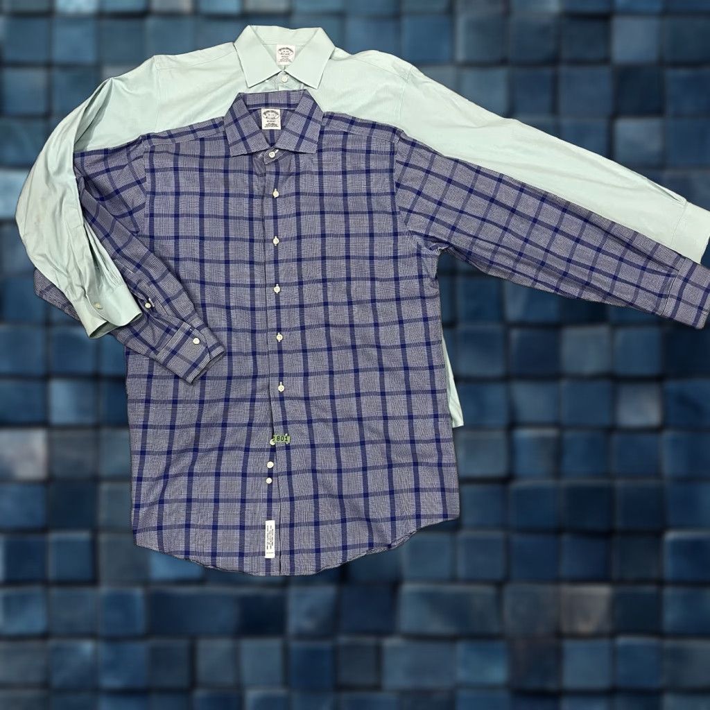Brooks Brothers Brooks Brothers Dress Shirt Mens 16 33 Non Iron Supima Cotton Polka Dot Blue Barrel Cuff Long Sleeve Collared Point Regular Size 42R - 1 Thumbnail