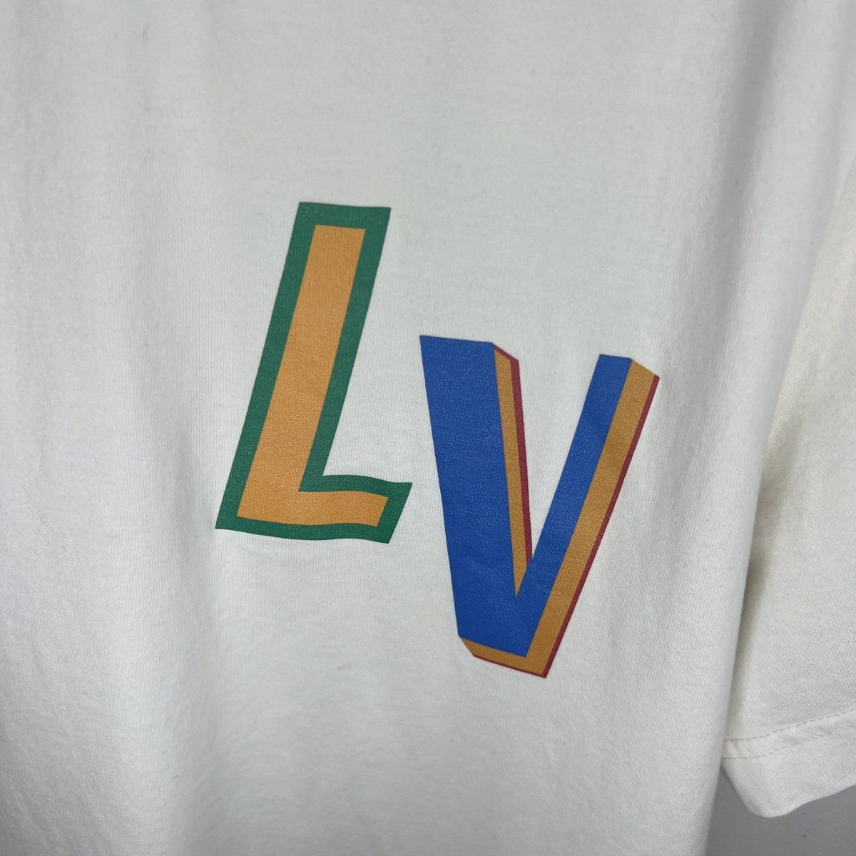 Louis Vuitton × NBA Louis Vuitton NBA White Logo T-Shirt Size US M / EU 48-50 / 2 - 7 Thumbnail