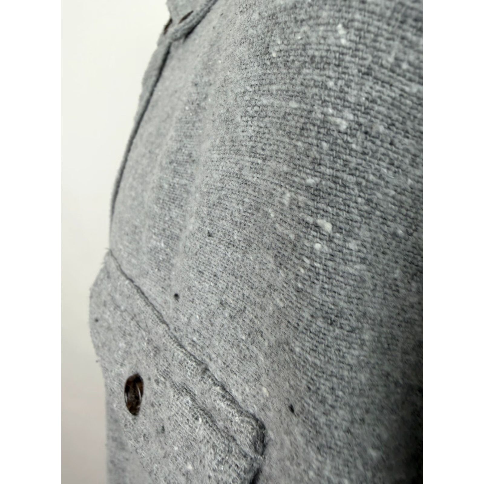 Gap Gap Button-Up Shirt Men 2XL Flannel Heavyweight Gray - Solid, Long Sleeve, Collared, Gap Size US XXL / EU 58 / 5 - 6 Thumbnail