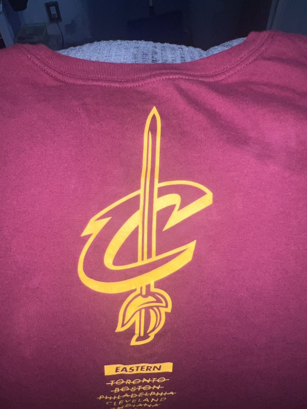 Nike Nike Dri-Fit NBA 2018 Finals Cleveland Cavaliers The Land T Size US XXL / EU 58 / 5 - 9 Thumbnail