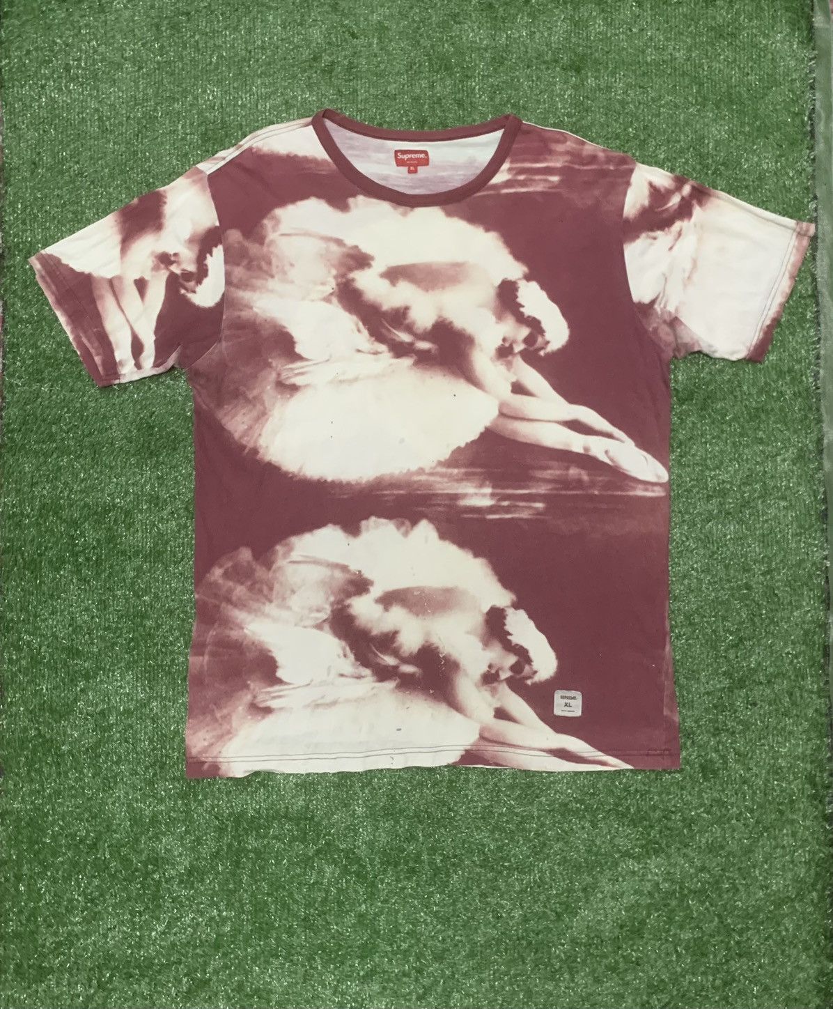 Supreme SUPREME BALLERINA TOP SPRING Tshirt Size US XL / EU 56 / 4 - 2 Thumbnail