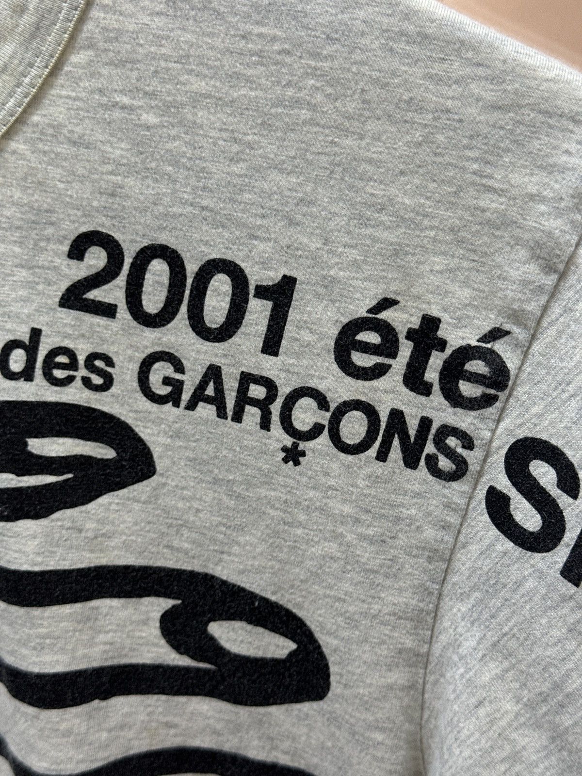 Comme des Garcons SHIRT SS2001 Comme des Garcons ete “Hand” T-Shirt Size US M / EU 48-50 / 2 - 5 Thumbnail