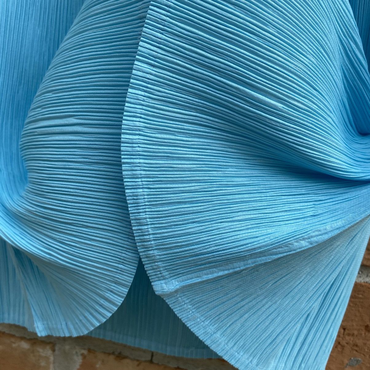 Coneco Sky Blue Pleated Elastic-Waist Skirt