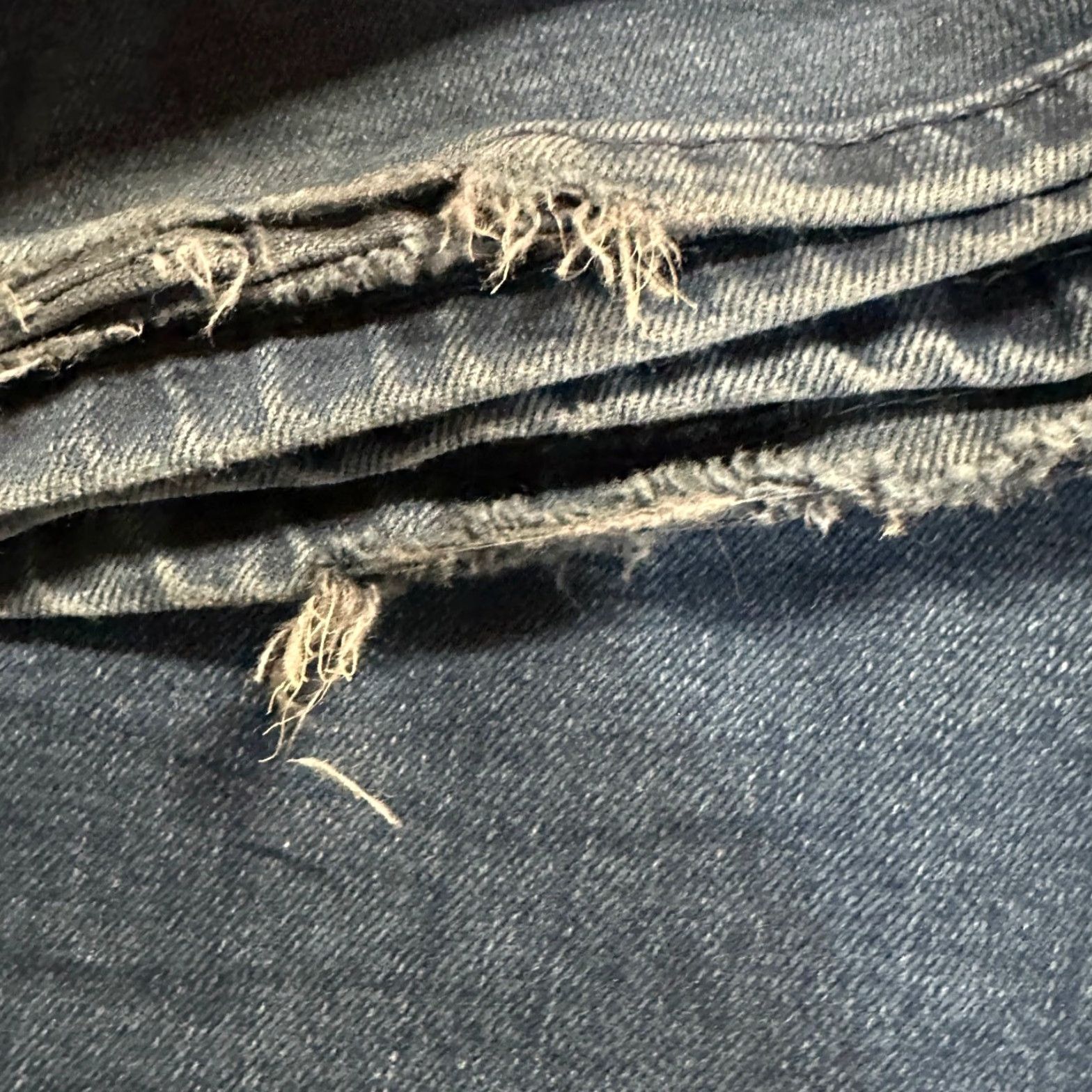 Levi's Levis 514 Jeans 36x32 Blue Straight Regular Distressed 5-Pocket Denim Mens Jeans Size US 36 / EU 52 - 7 Thumbnail