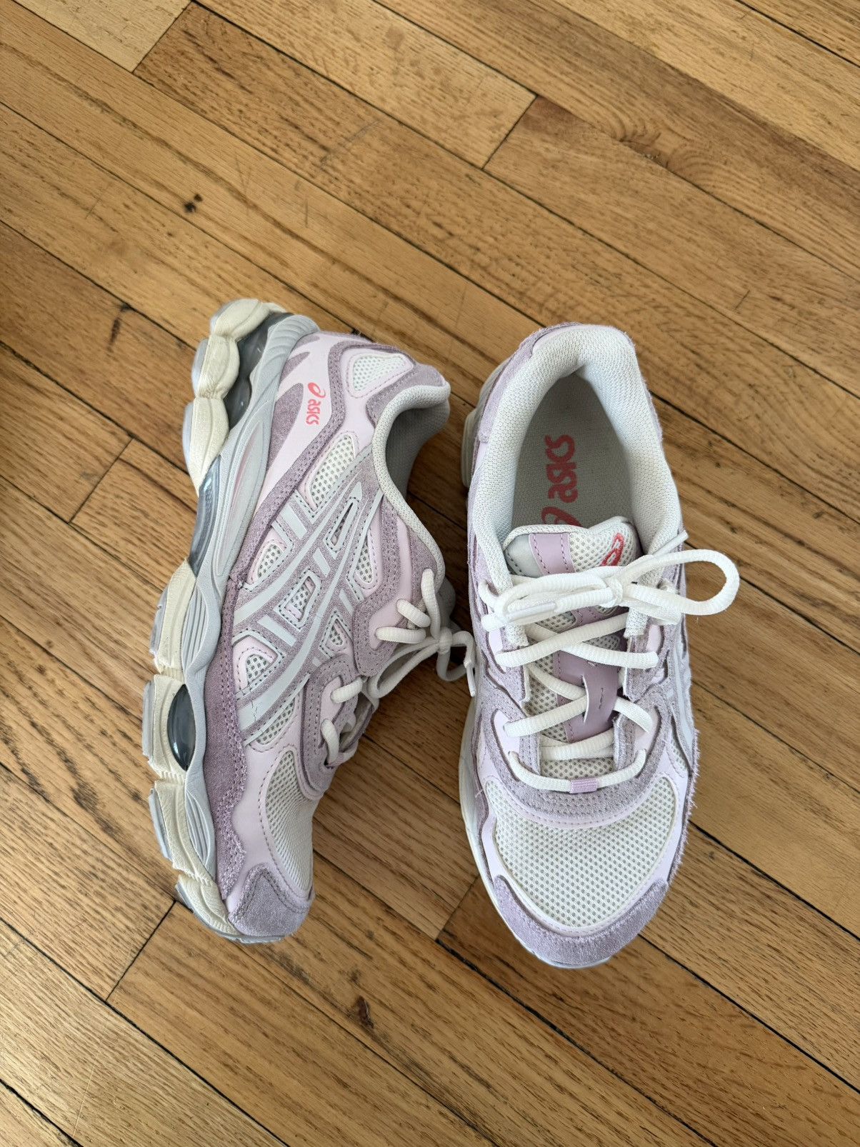 Asics ASICS Gel-NYC Cream Rose Water Size US 7 / EU 40 - 2 Thumbnail