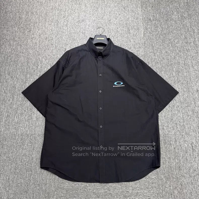 Balenciaga Balenciaga size 37 shirt Size US S / EU 44-46 / 1 - 1 Thumbnail