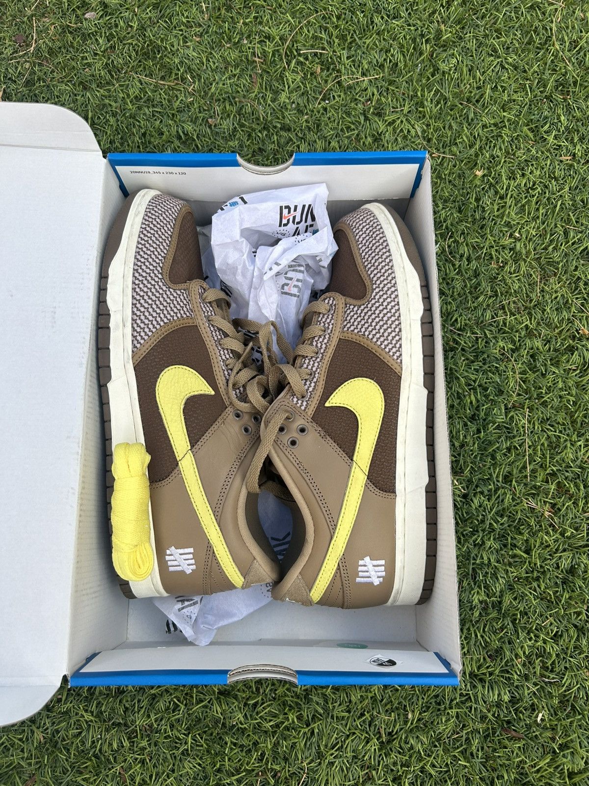 Nike Canteen undefeated dunks Size US 11 / EU 44 - 1 Thumbnail