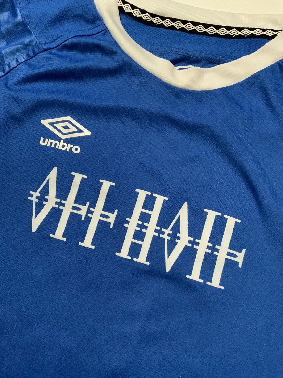 The Shoe Surgeon × Umbro Umbro The Shoe Surgeon All Hail Skull Soccer Football Jersey Size US XL / EU 56 / 4 - 7 Thumbnail