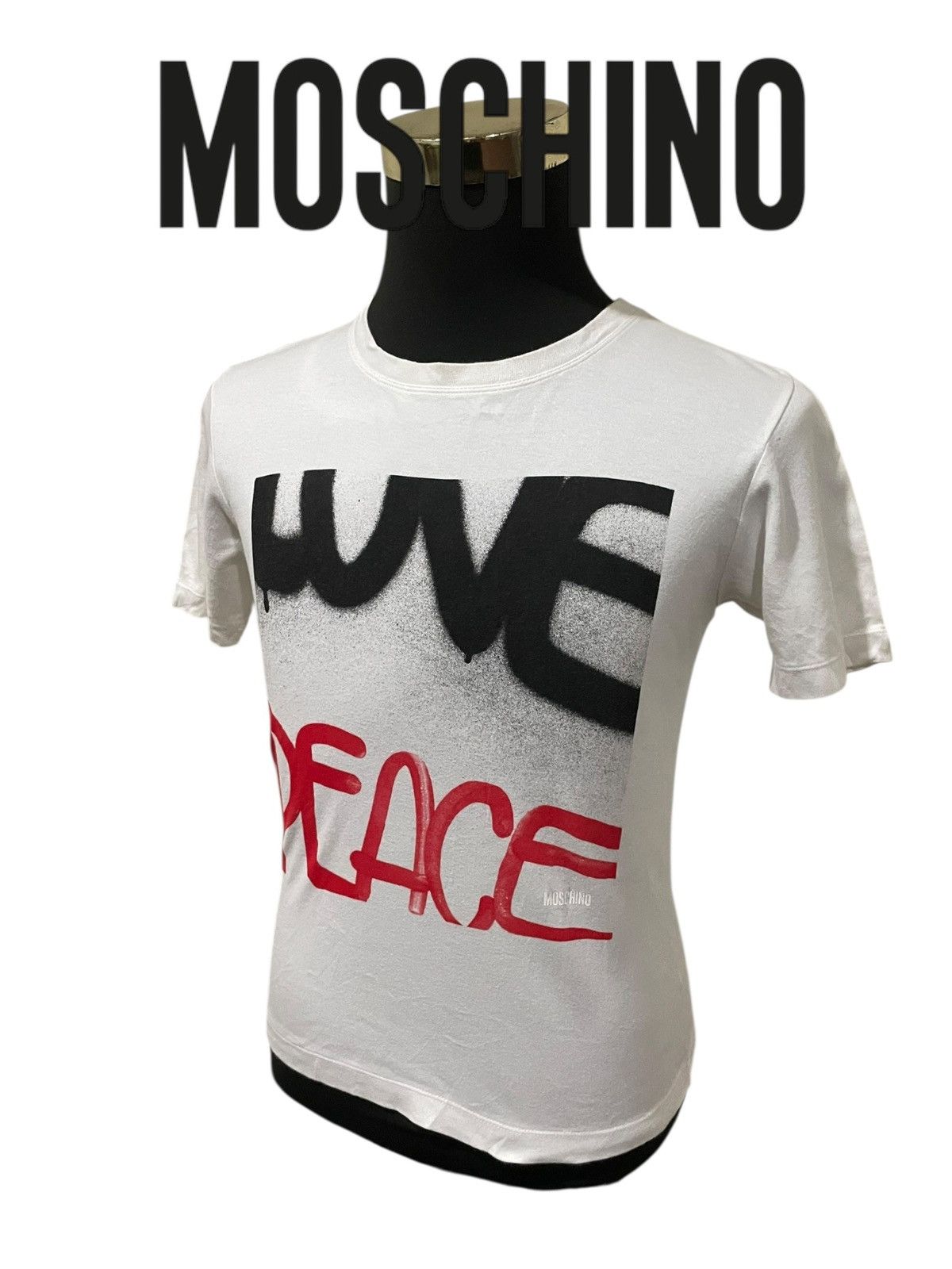 Moschino VTG Moshino AW2008 Bonds With Designers LOVE PEACE Sz S Tee Size S / US 4 / IT 40 - 4 Thumbnail