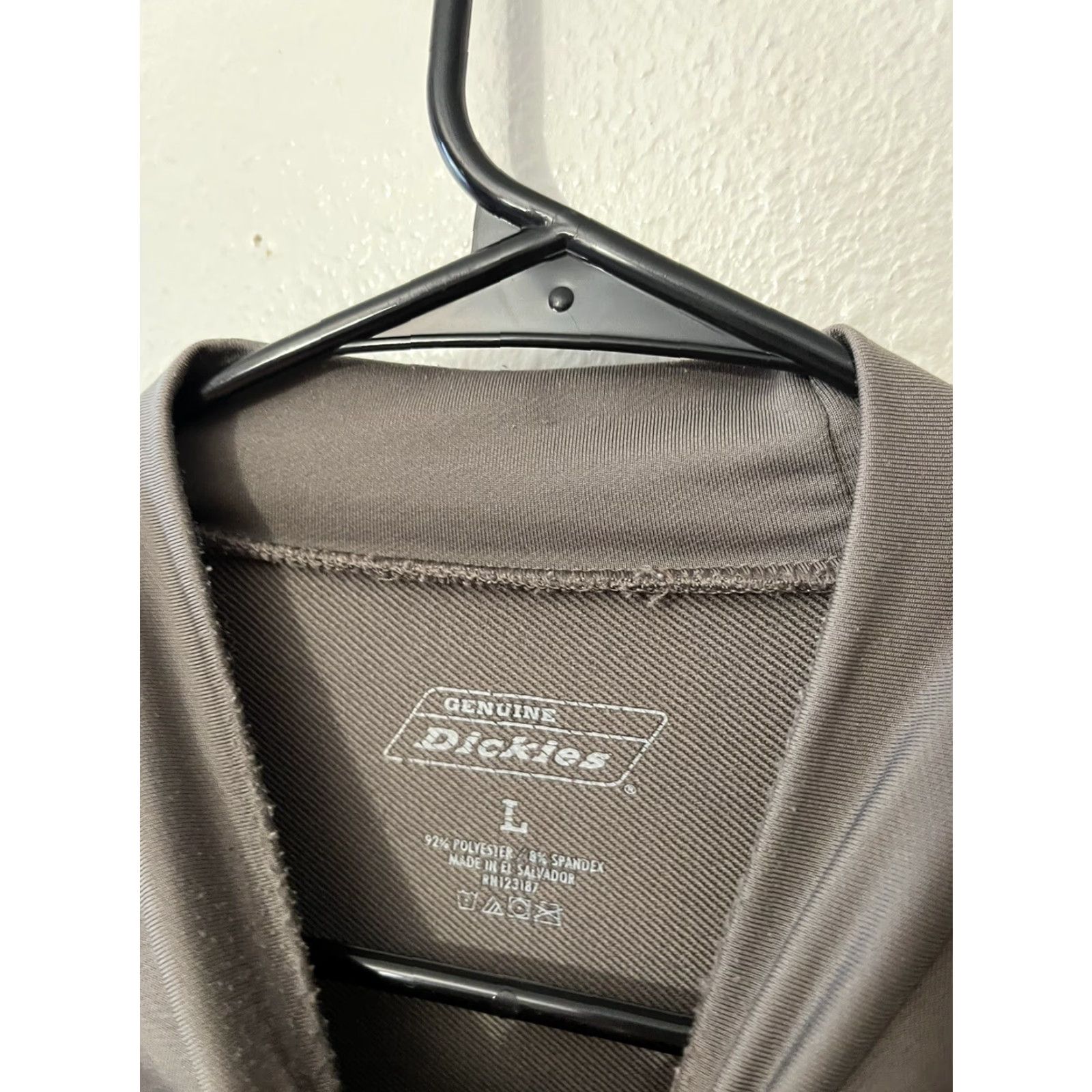 Dickies Dickies Men's Shirt Gray Crew Neck Front Pocket Long Sleeve Size Large Size US L / EU 52-54 / 3 - 3 Thumbnail